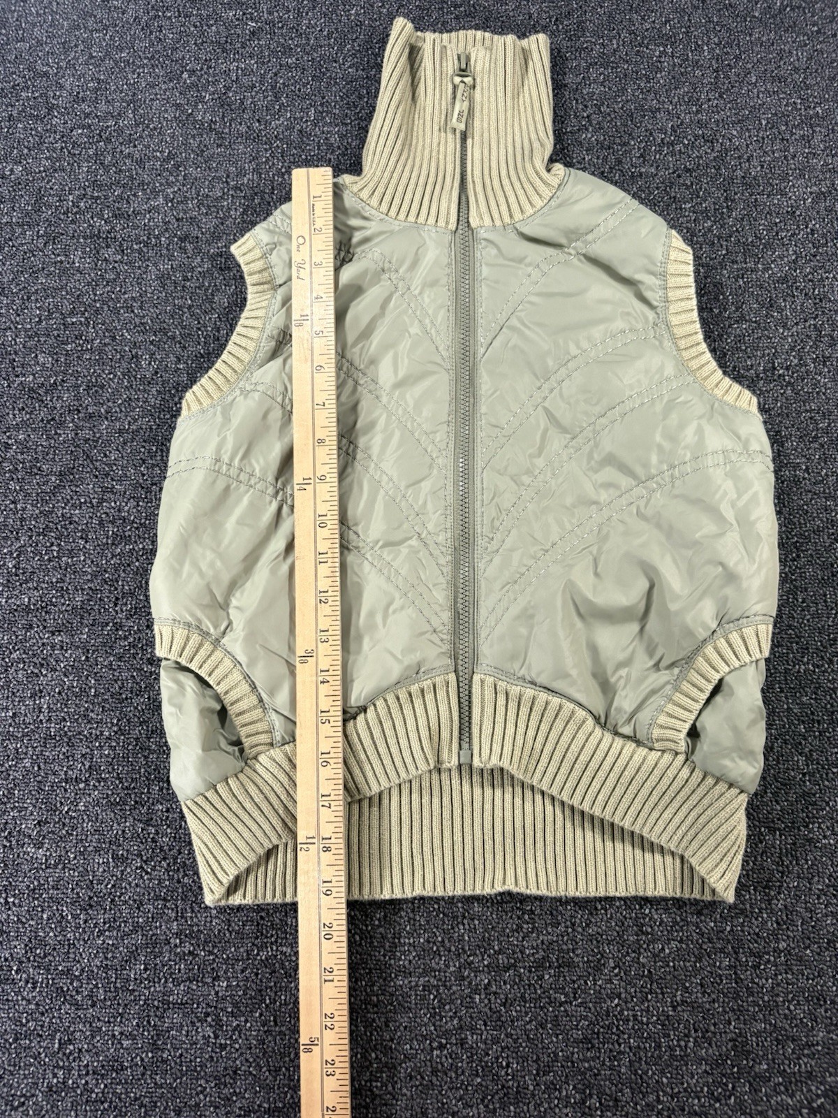 DKNY Jeans Petites Padded Vest Olive Green Junior Small Ribbed Back Knot Cotton