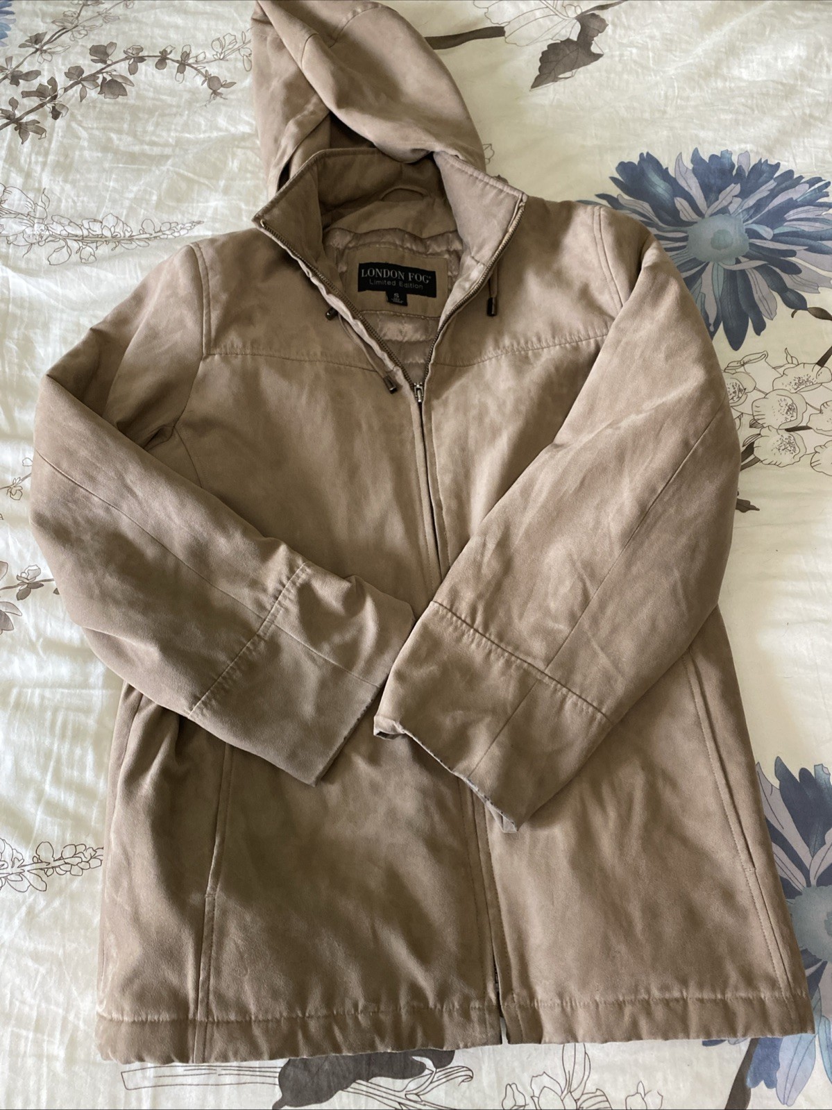 Women’s London Fog Limited Edition Jacket Hooded Coat Weather Lining Pockets