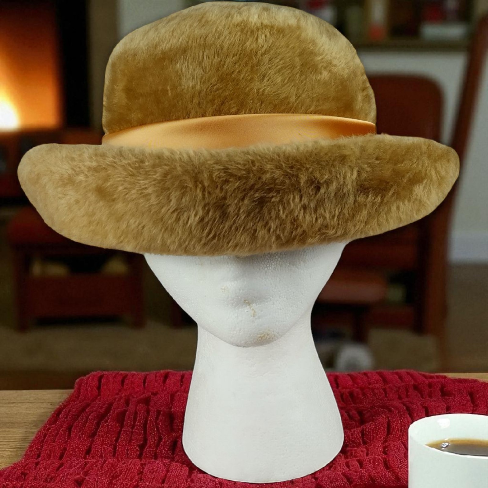 Vintage MCM Jean Arlett 1950s Fur City Australia Fashion Hat Satin Velvet Band
