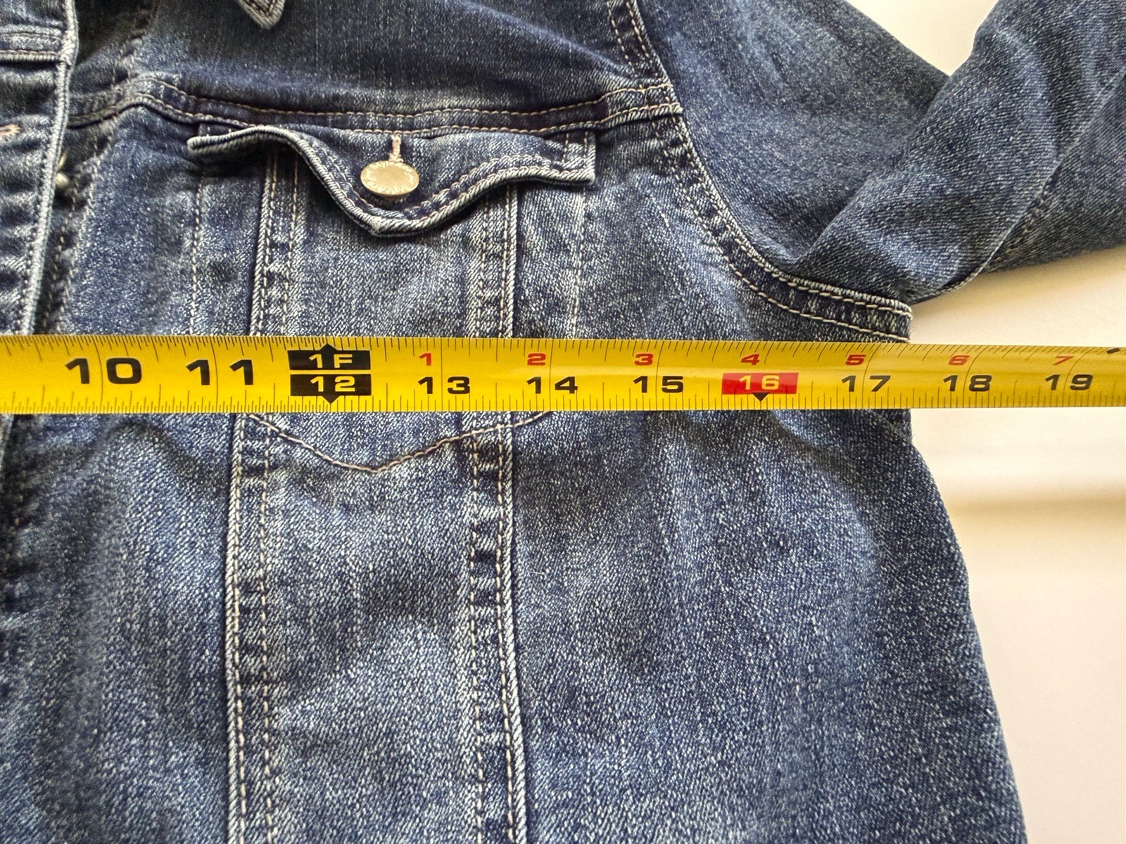 Style & Co Women’s Medium Wash Denim Jean Trucker Stretchy Jacket Size M