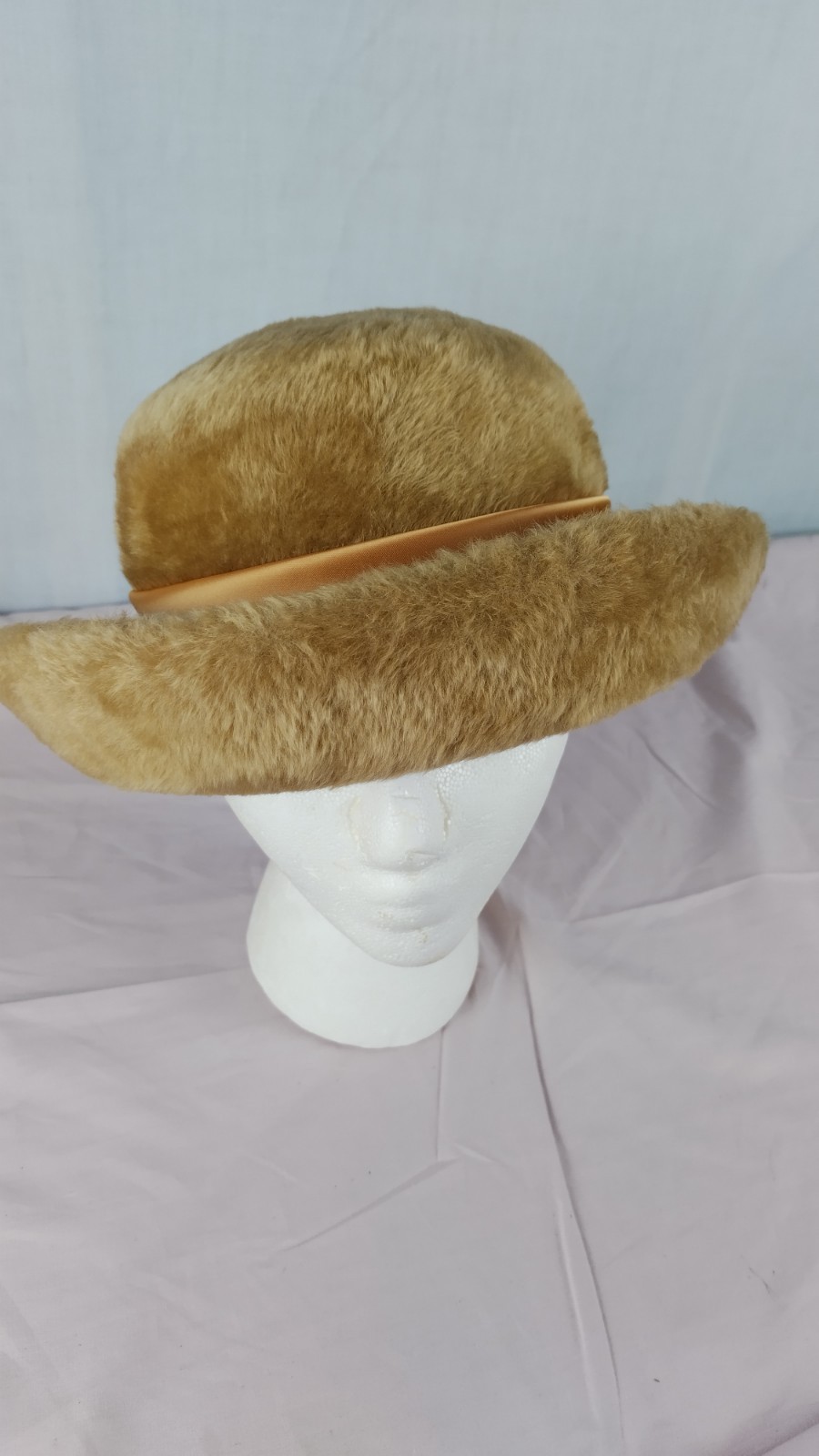 Vintage MCM Jean Arlett 1950s Fur City Australia Fashion Hat Satin Velvet Band