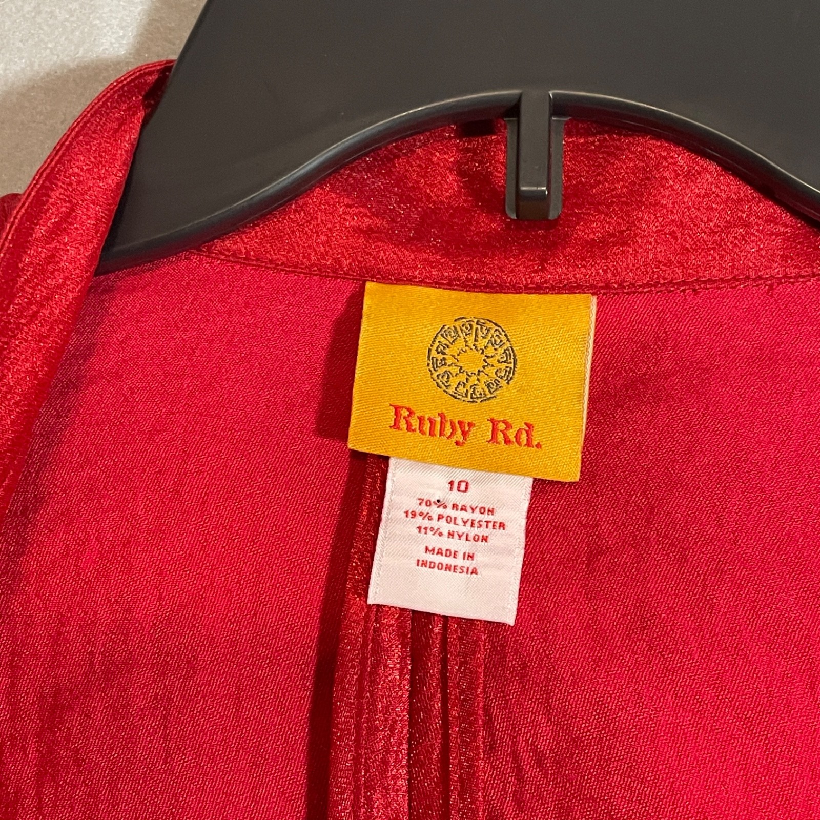 Ruby Rd. Red Shimmery Metallic Crinkle Textured Button Front Jacket 10