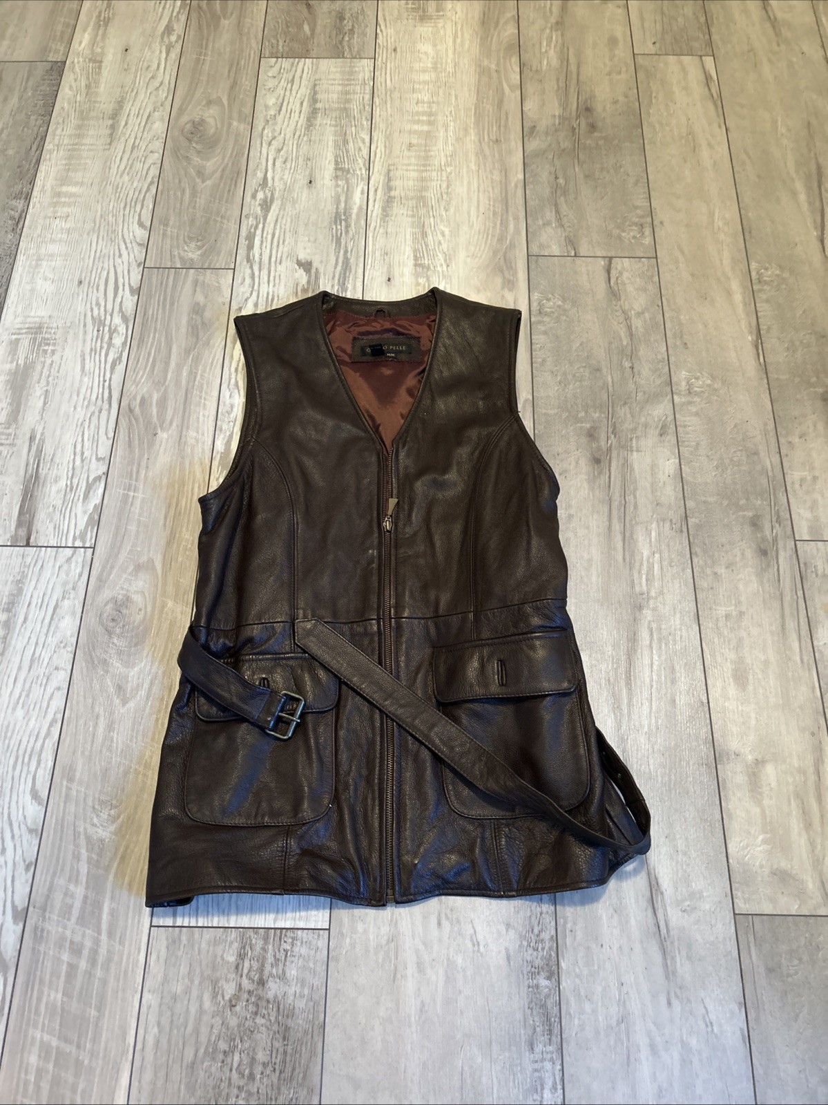 Otello Pelle Black Leather Belted Vest Zip Front Pocket Sleeveless Size Medium