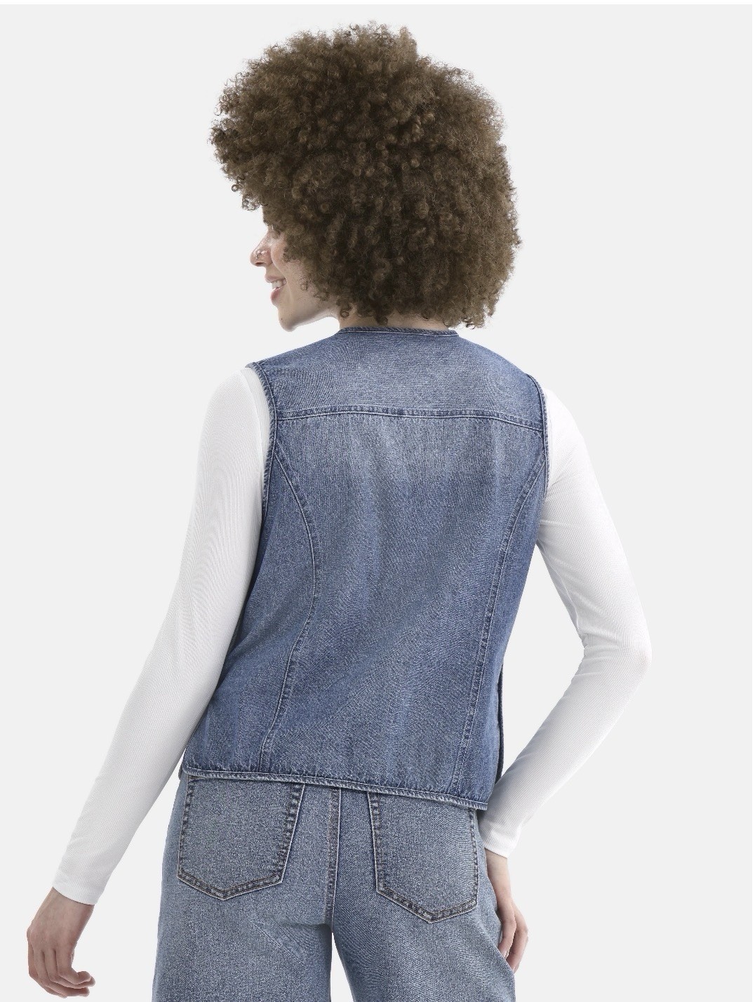 New No Boundaries Women’s Denim Vest, SIZE (L-XL, XXL-XXXL) COLORS (Black, Blue)