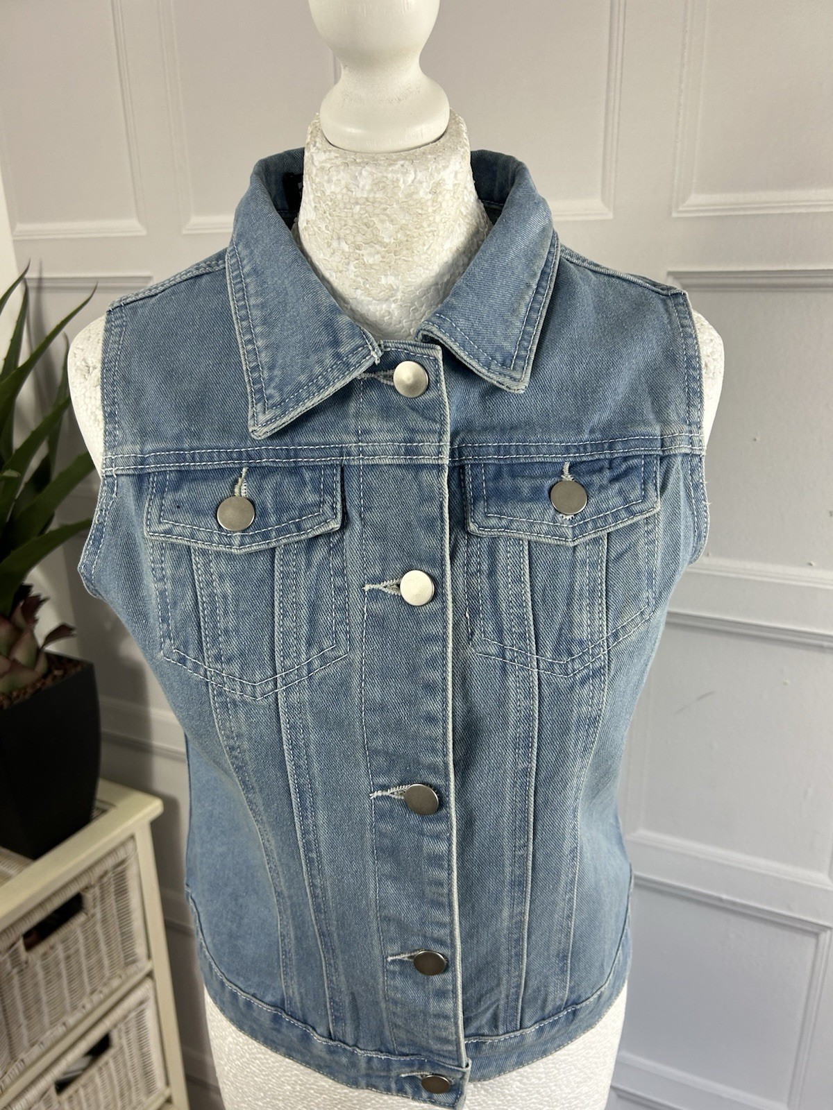 Allegra K Ladies Denim Waistcoat Small Chest Size 32ins In Denim Blue Cotton