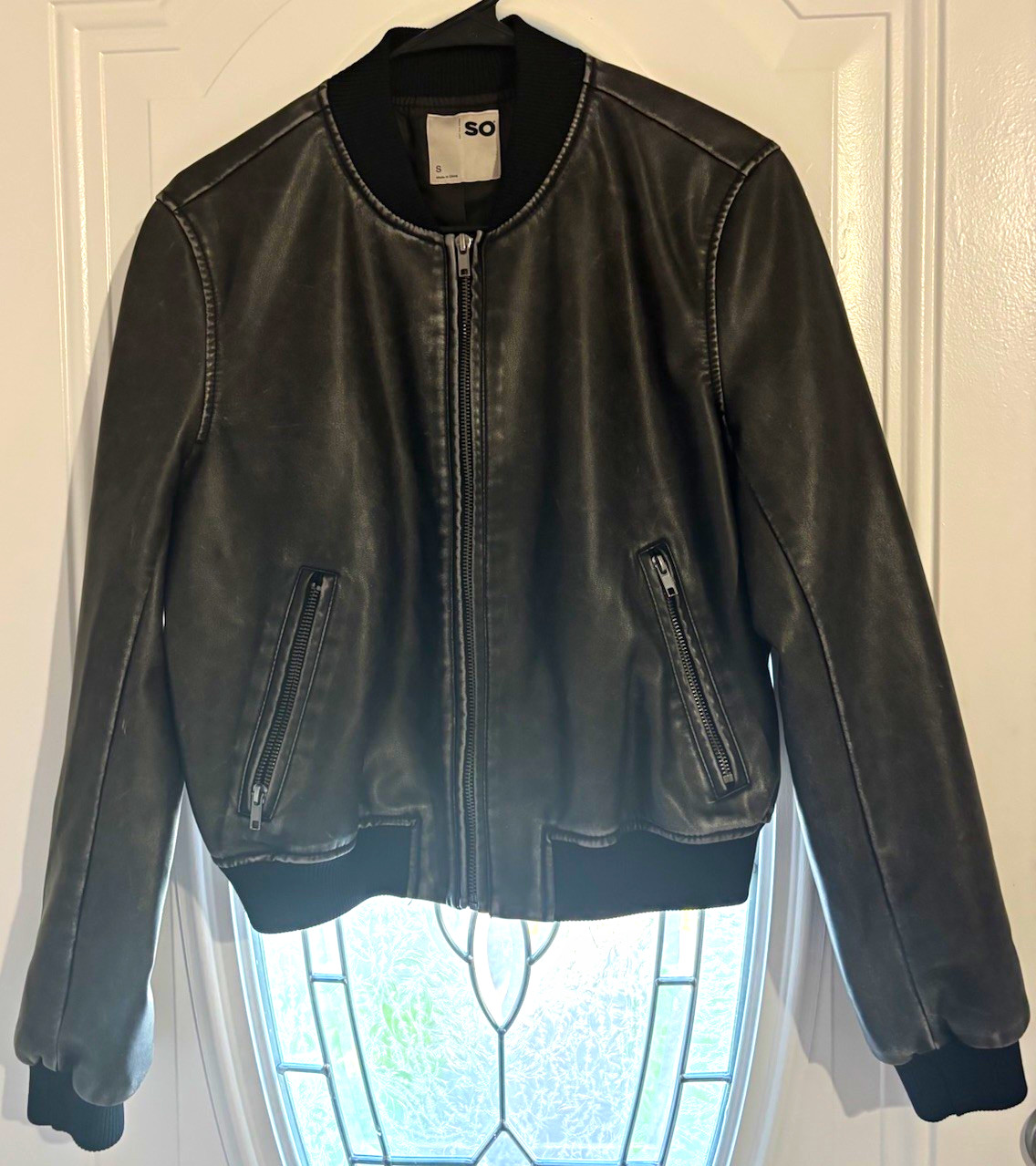 SO Women’s S Black Bomber Jacket Full Zip Pockets Long Sleeve Short Length