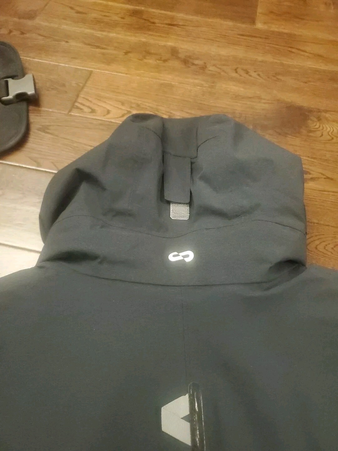 GORGEOUS $450 OROS ORION PARKA SOLARCORE BLACK HOODED SNOW/SKI WOMENS SIZE LARGE