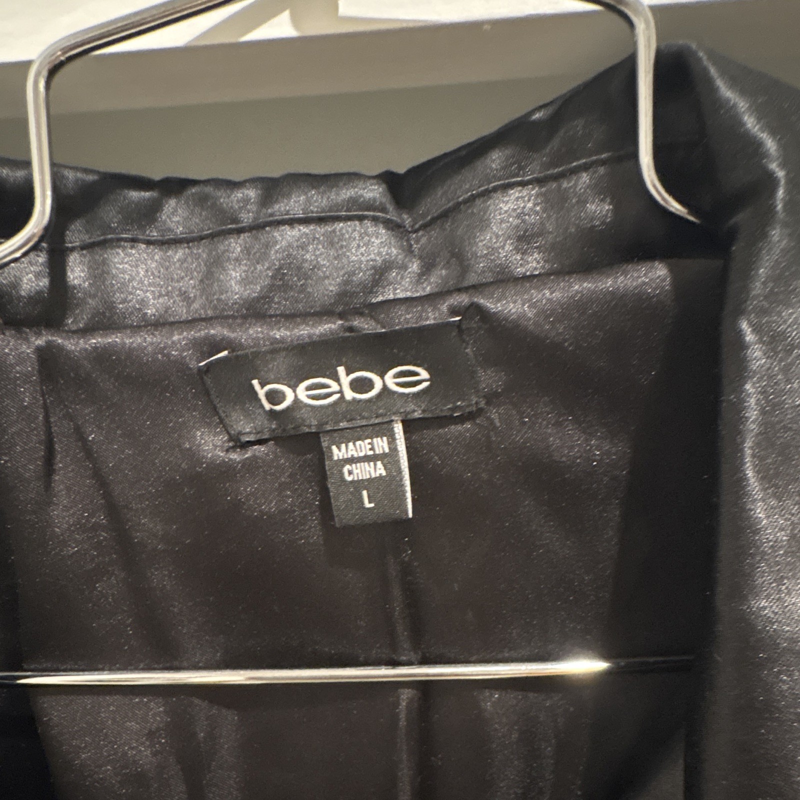bebe Women’s L Black Soft Zip Studded Belted Collared Mid Trench Coat Studded