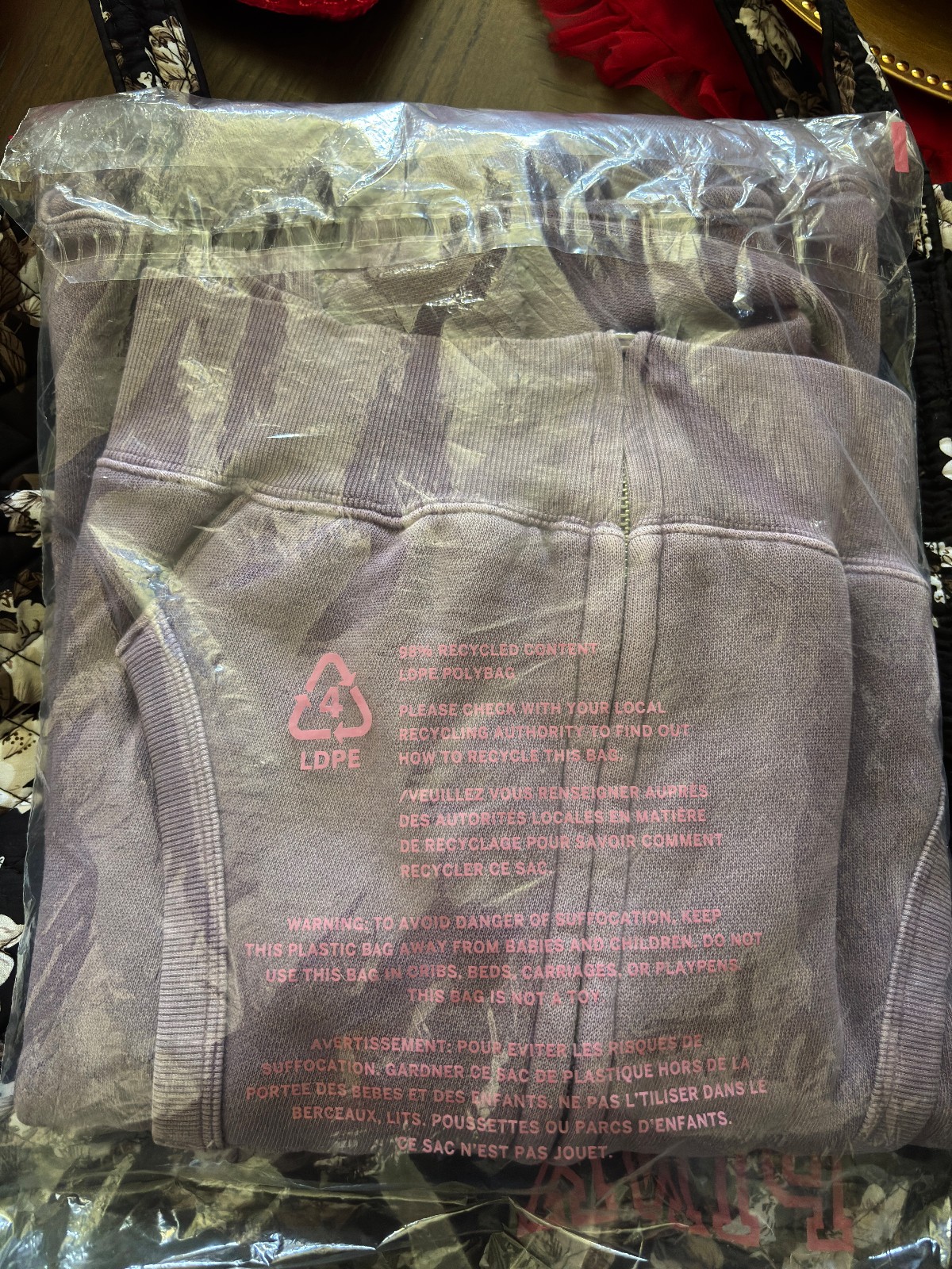 PINK Victoria?s Secret Campus Fleece Hoodie (lavender/purple, XS) with Bag