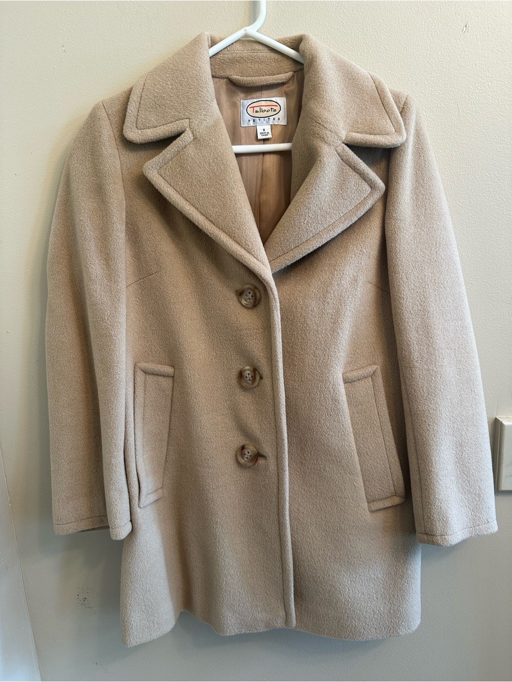 Vintage Talbots Women’s Camel Tan Wool Pea Coat Size 8 Petite