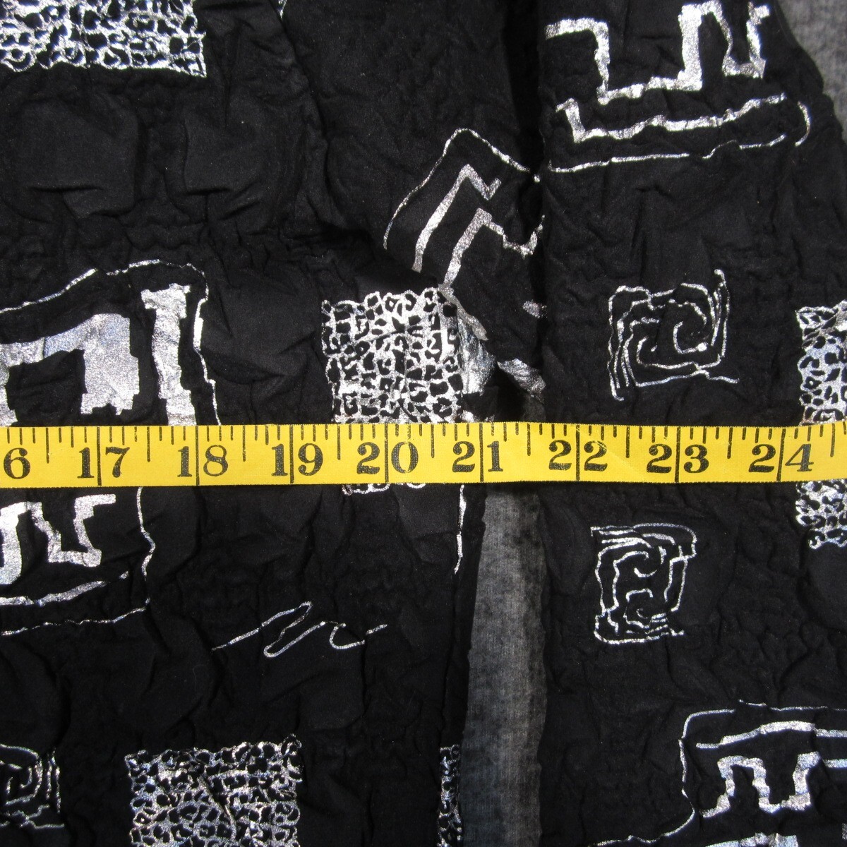 Vtg Tally Ho Jacket M Black Metallic Pearl Button Pop Art Crinkled 90s Y2K Artsy