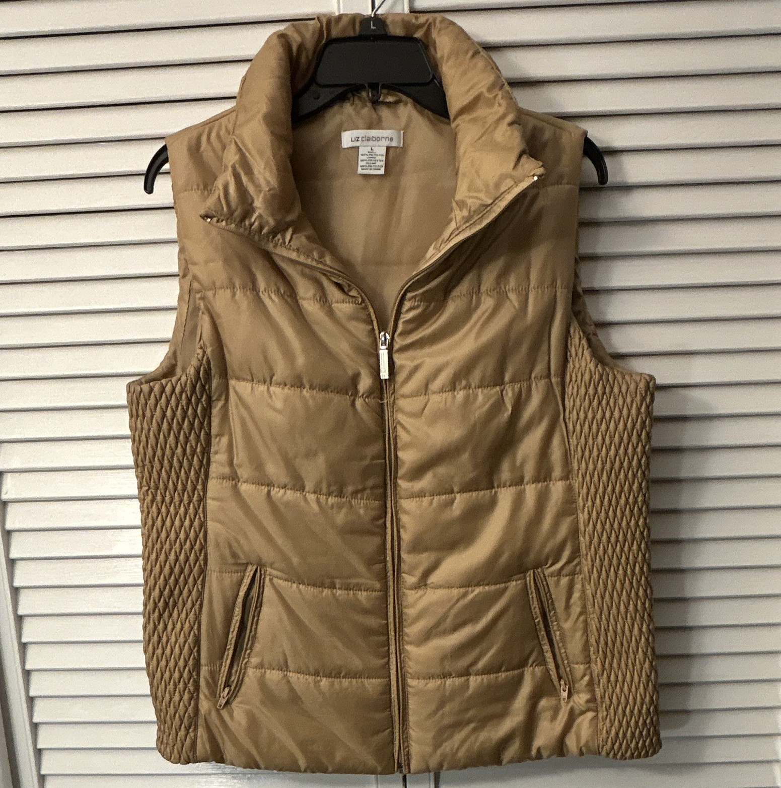 Liz Claiborne Puffer Vest Women’s Gold Full Zip Pockets Sleeveless Short L