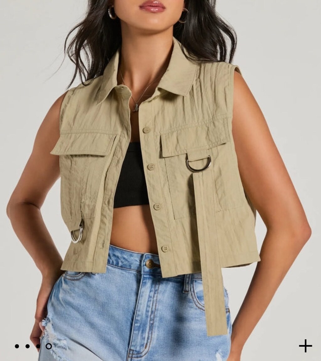 Women’s Forever 21 Vest, Size S, Light Khaki button front buckle detail GUC