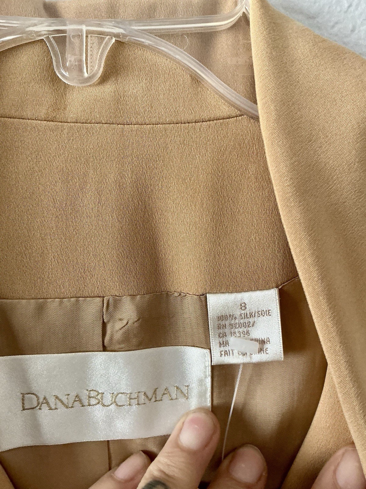 Dana Buchman Women’s Beige Silk Button-Front Lined Pocket Long Blazer 8