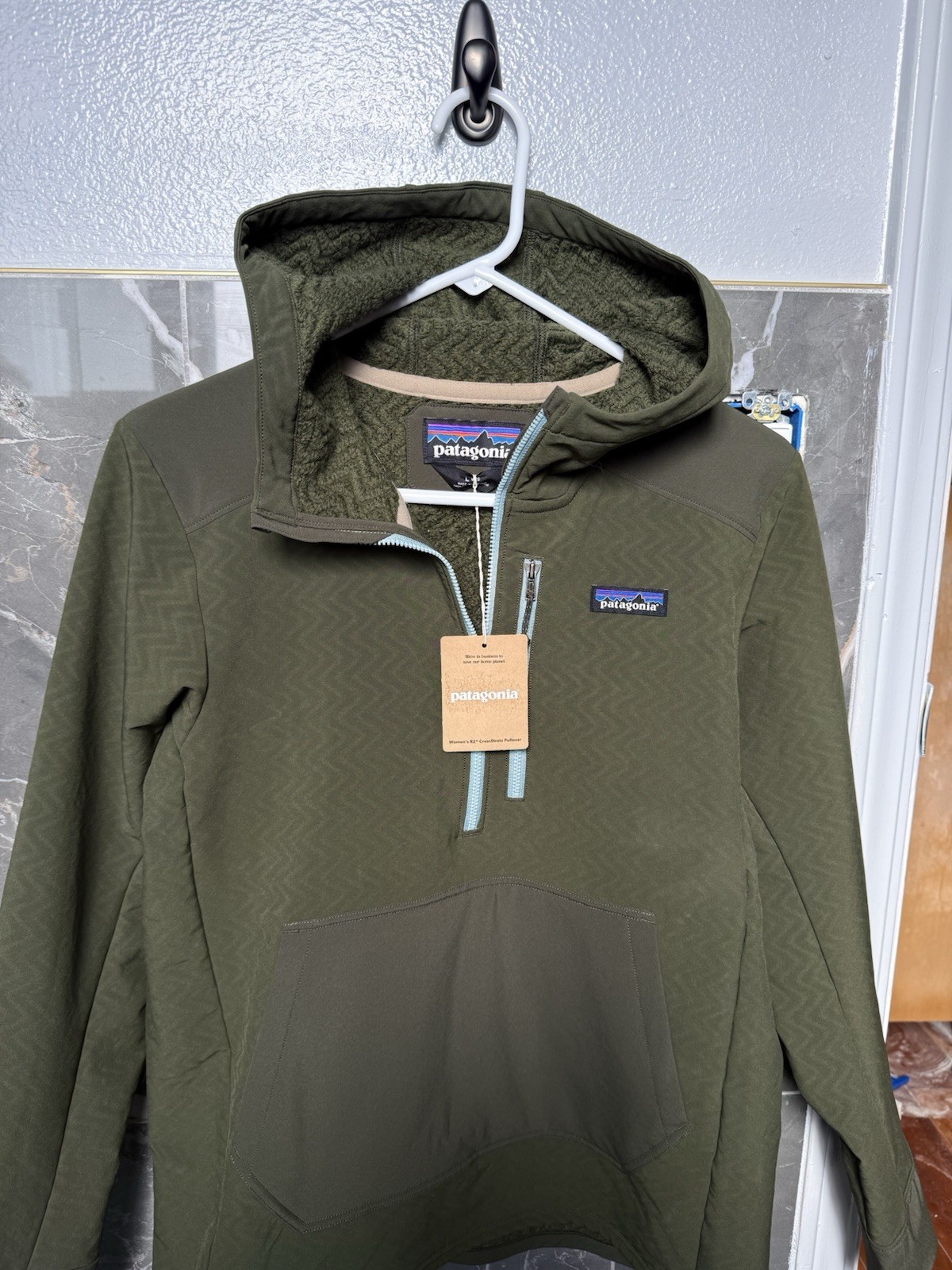 NWT PATAGONIA R2 Cross Strata Hoody Jacket Pullover Pine needle Green Medium