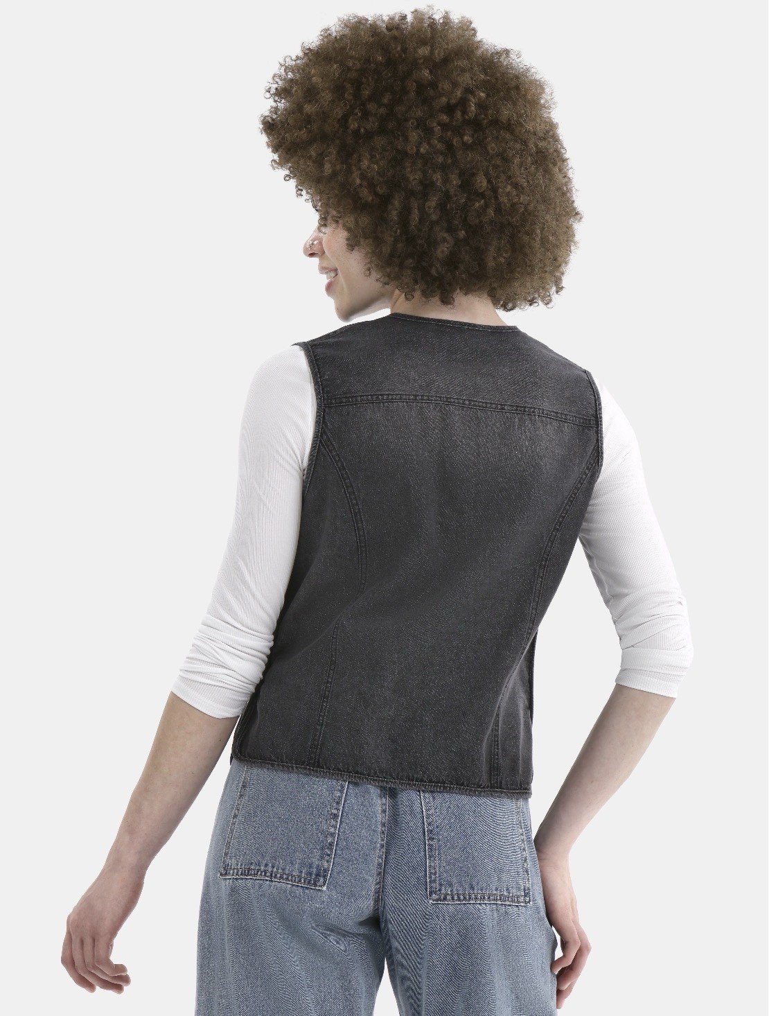 New No Boundaries Women’s Denim Vest, SIZE (L-XL, XXL-XXXL) COLORS (Black, Blue)
