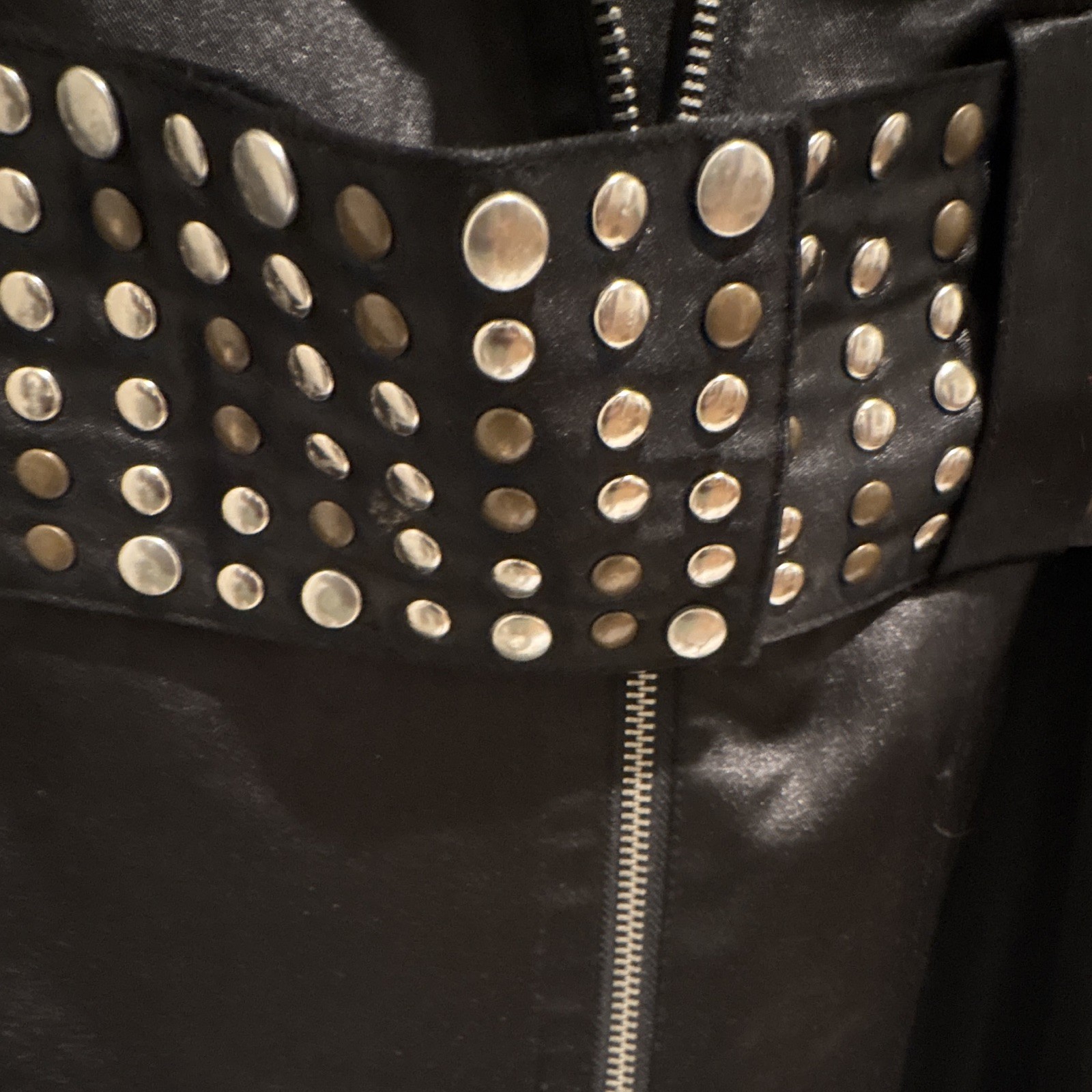 bebe Women’s L Black Soft Zip Studded Belted Collared Mid Trench Coat Studded