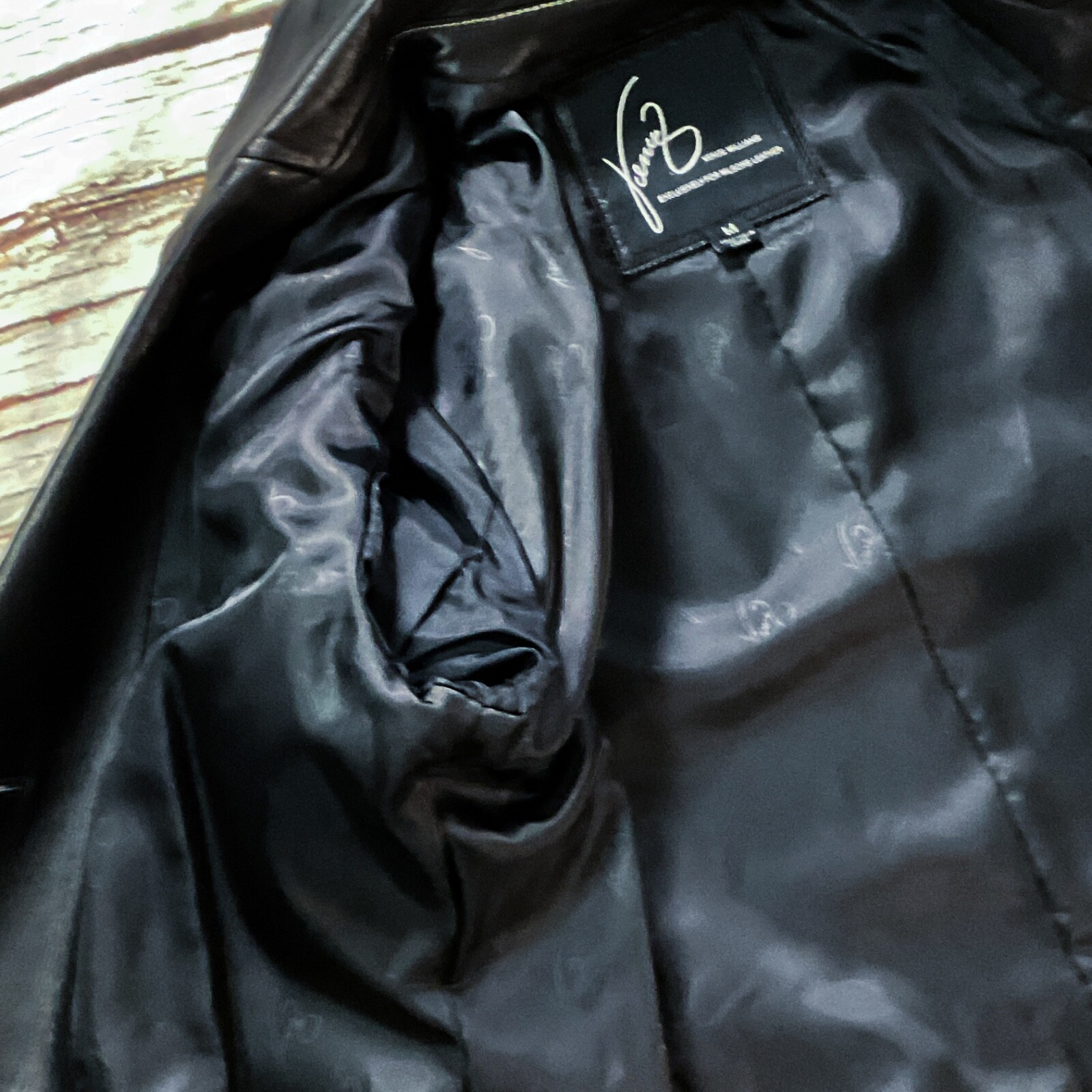 Wilsons Womens Coat size M Medium Black Full Length Leather Lined Lighter Weight