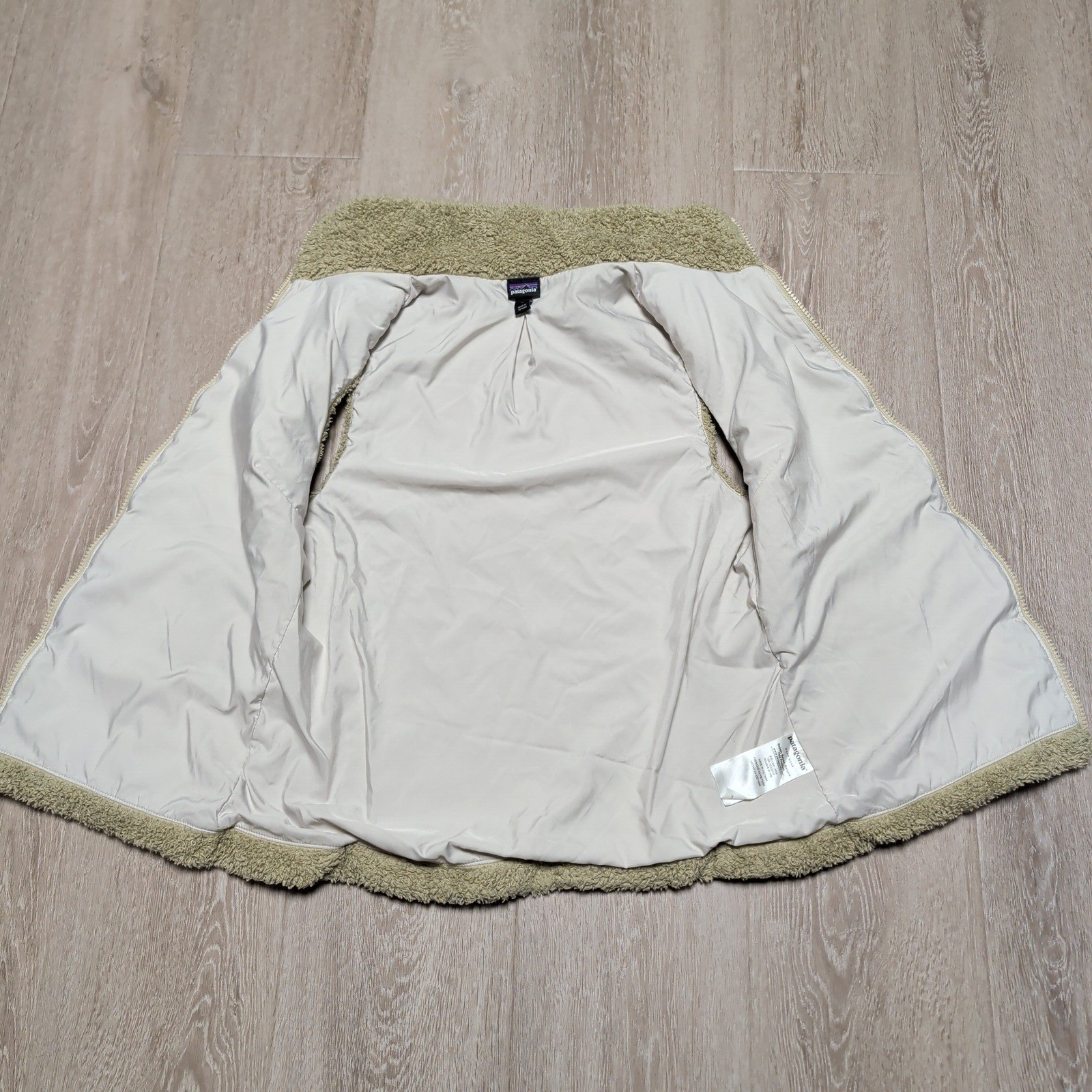 Patagonia Los Gatos Fleece Vest Womens Medium Tan Sherpa Full Zip Warm Cozy