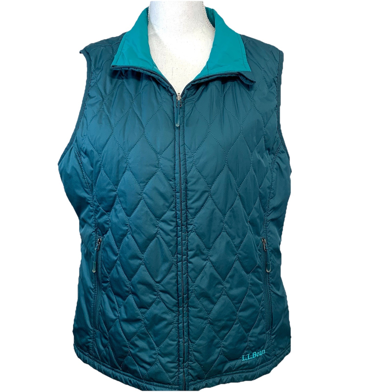 LL Bean Reversable Quilted Vest Woman LP Green Pockets Outdoor Casual Travel