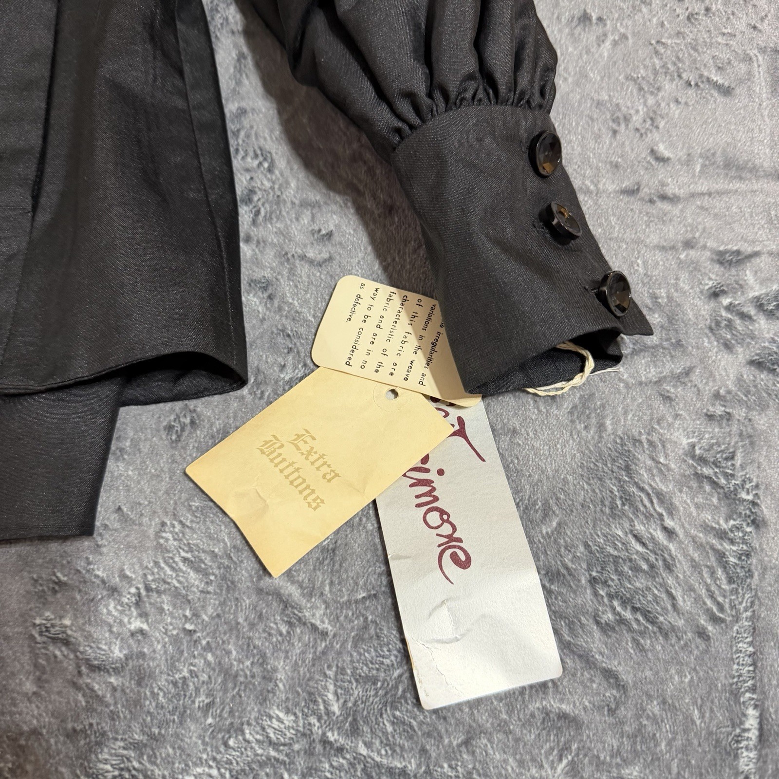 Cest Simone VTG 100% Silk Blouse Black Puff Sleeve Button Up Womens NWT Elegant