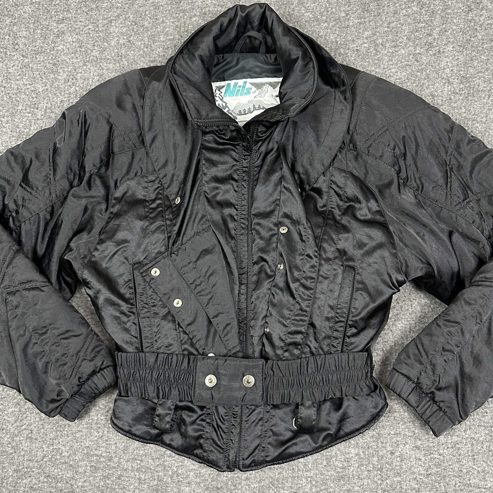 Vintage 1980’s NILS Women’s Batwing Ski Jacket Size 10 Black Nylon Made In USA