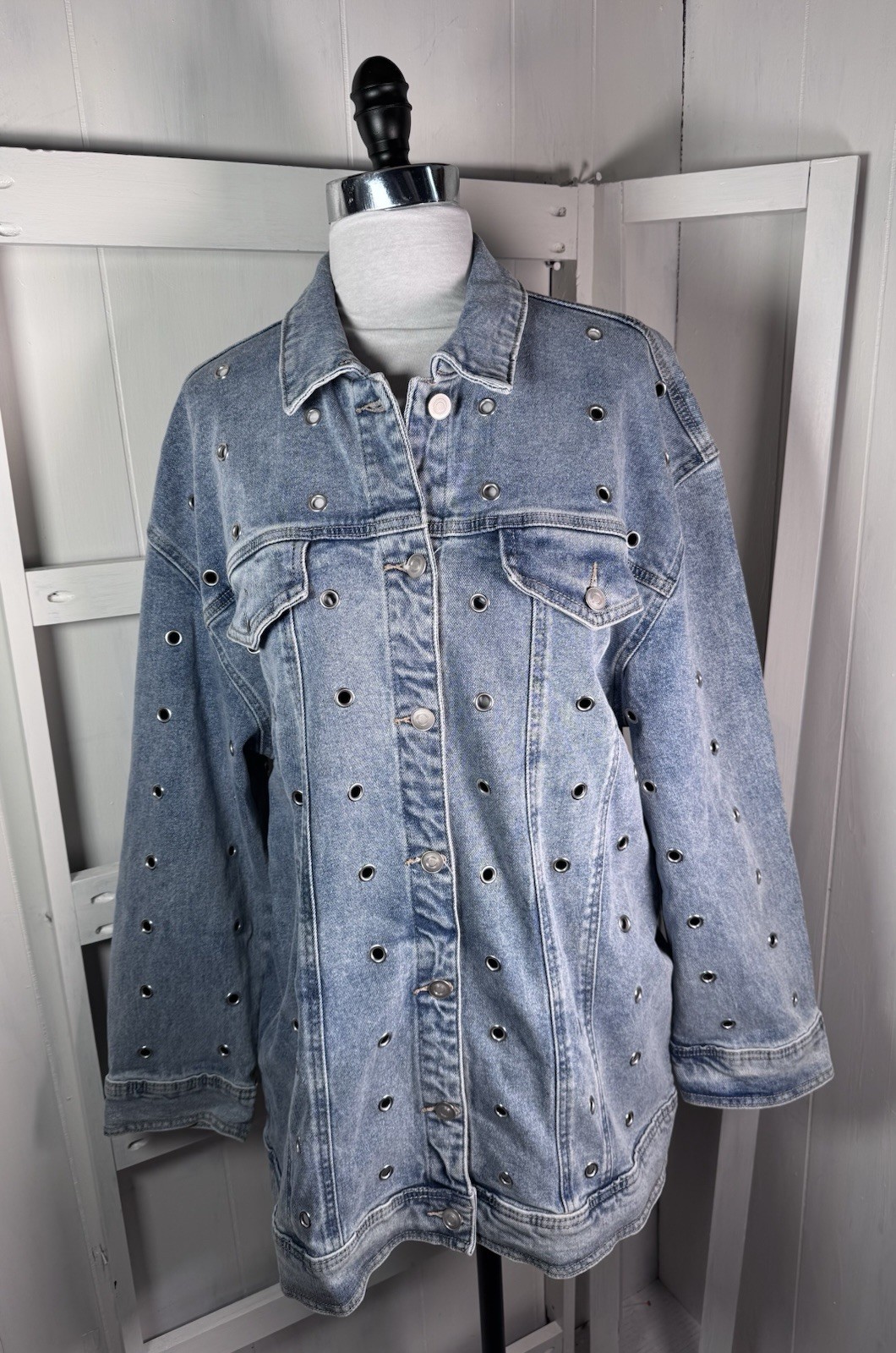 Avec Les Filles Size XL Eyelet Grommet Blue Denim Oversized Statement Jacket New