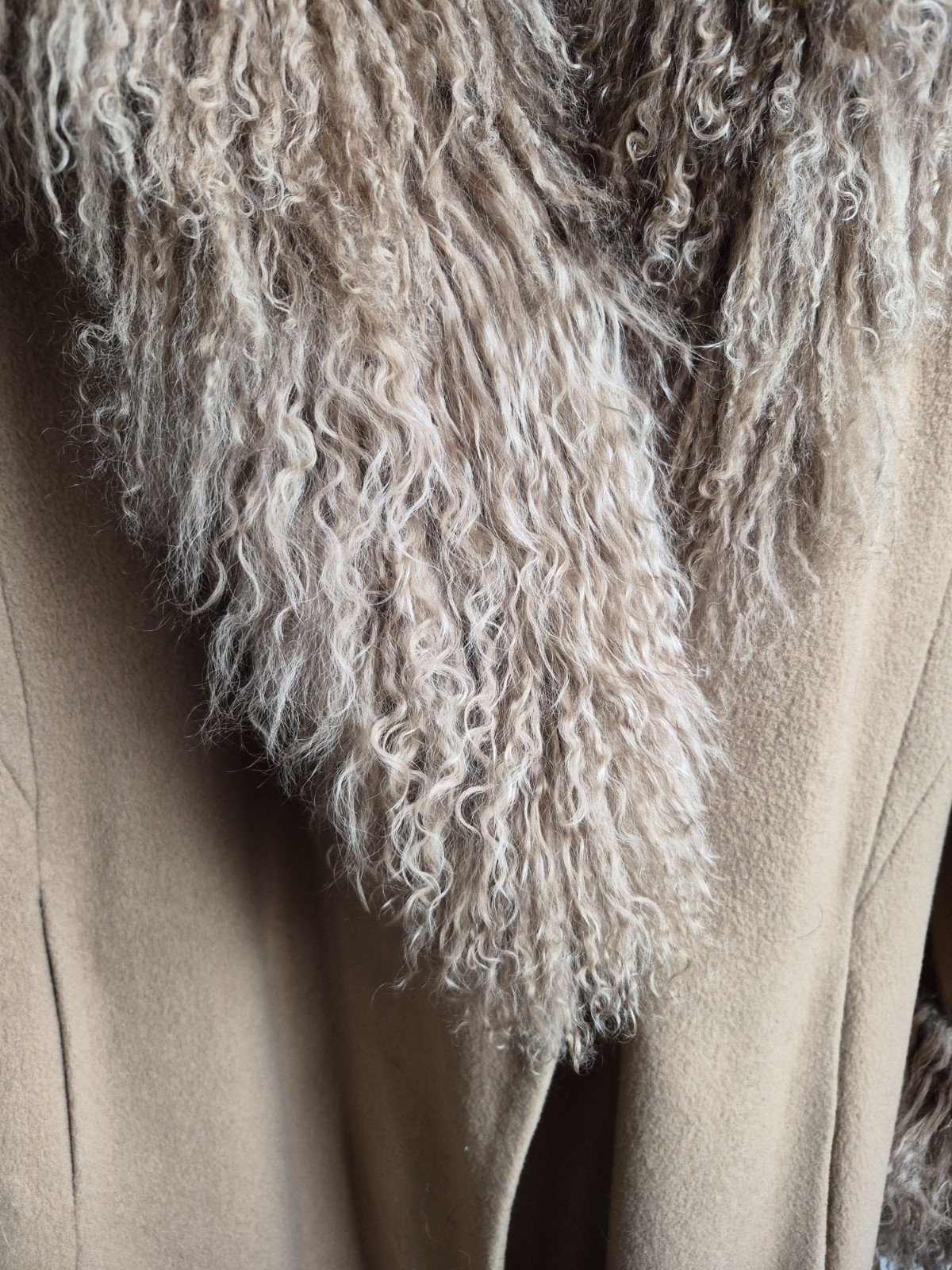 J. Percy Beige Lambswool Fur Trim Collared Lined Mid-Length Overcoat Size 6