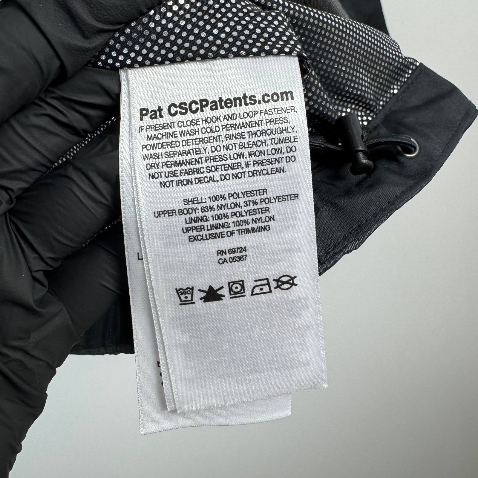 NWT Columbia Waterproof Breathable Jacket Black Gray Women XL