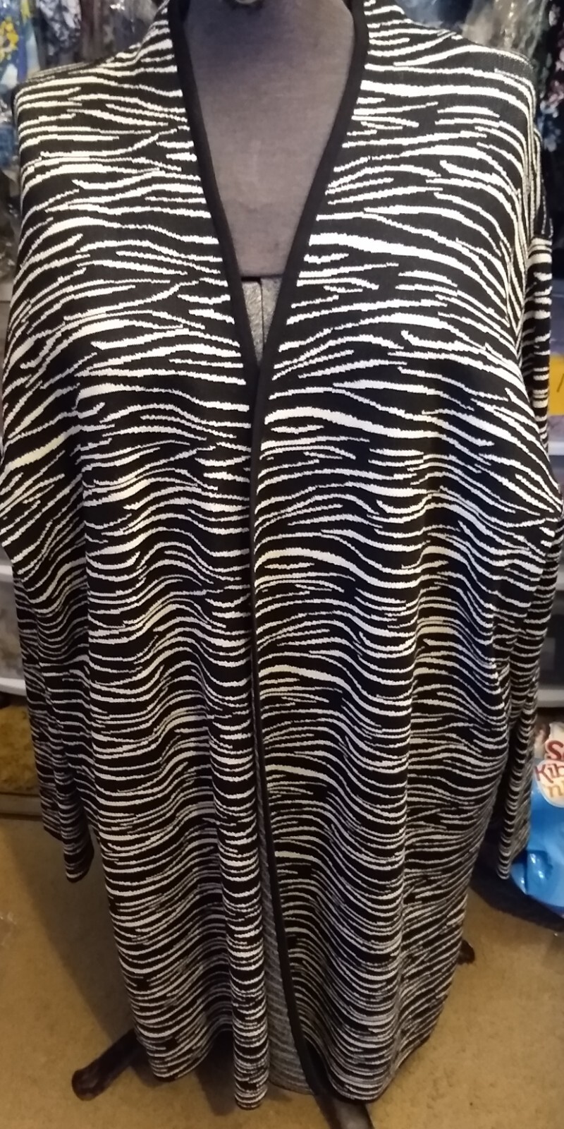 Nygard Jacket Size 4X Armpits 32 In Shoulder Down 34 In Bottom 33 In