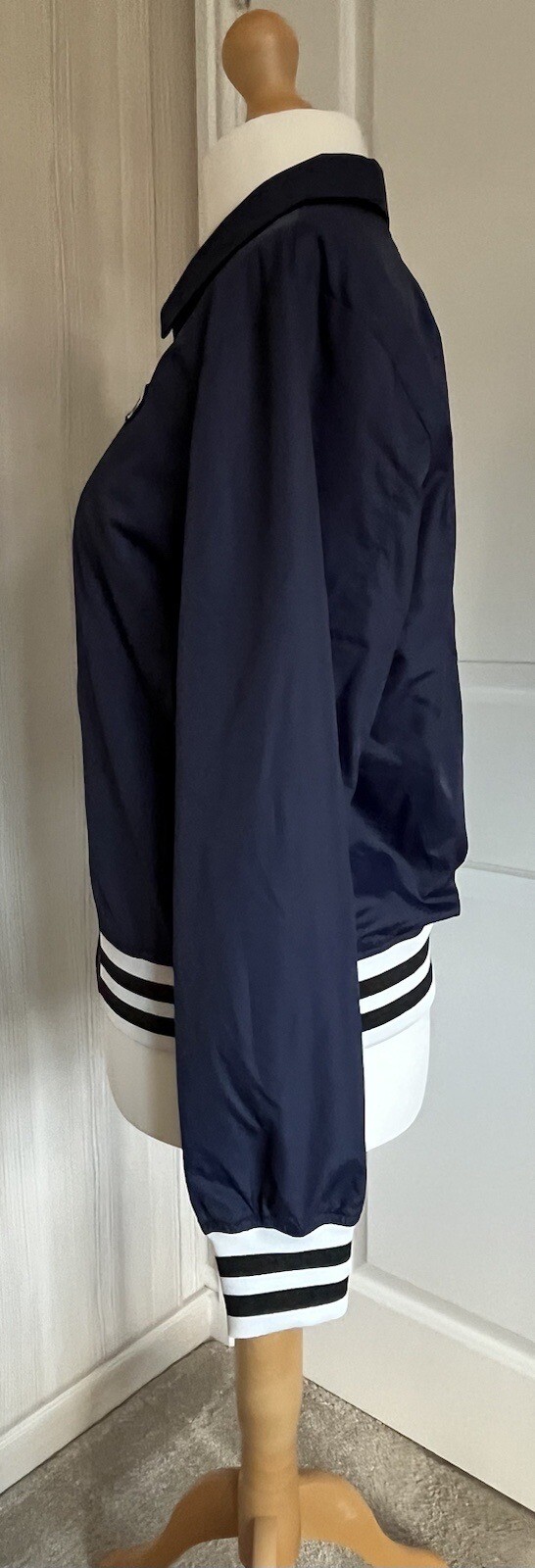 Brixton Utopia Sport Bomber Jacket Size M Navy Trendy Street Fashion Stylish