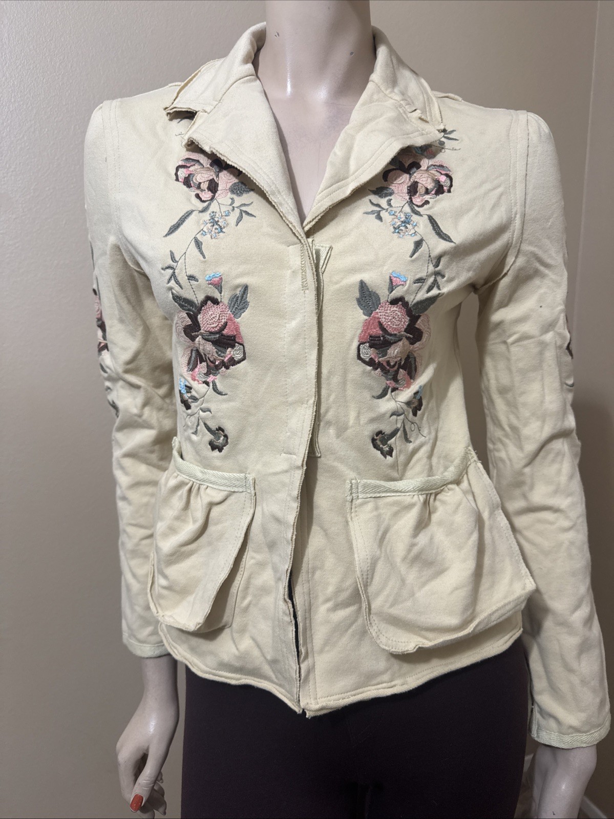 Women’s Champagne Cotton Casual Stretch Slim Embroidered Button-up Size S Jacket