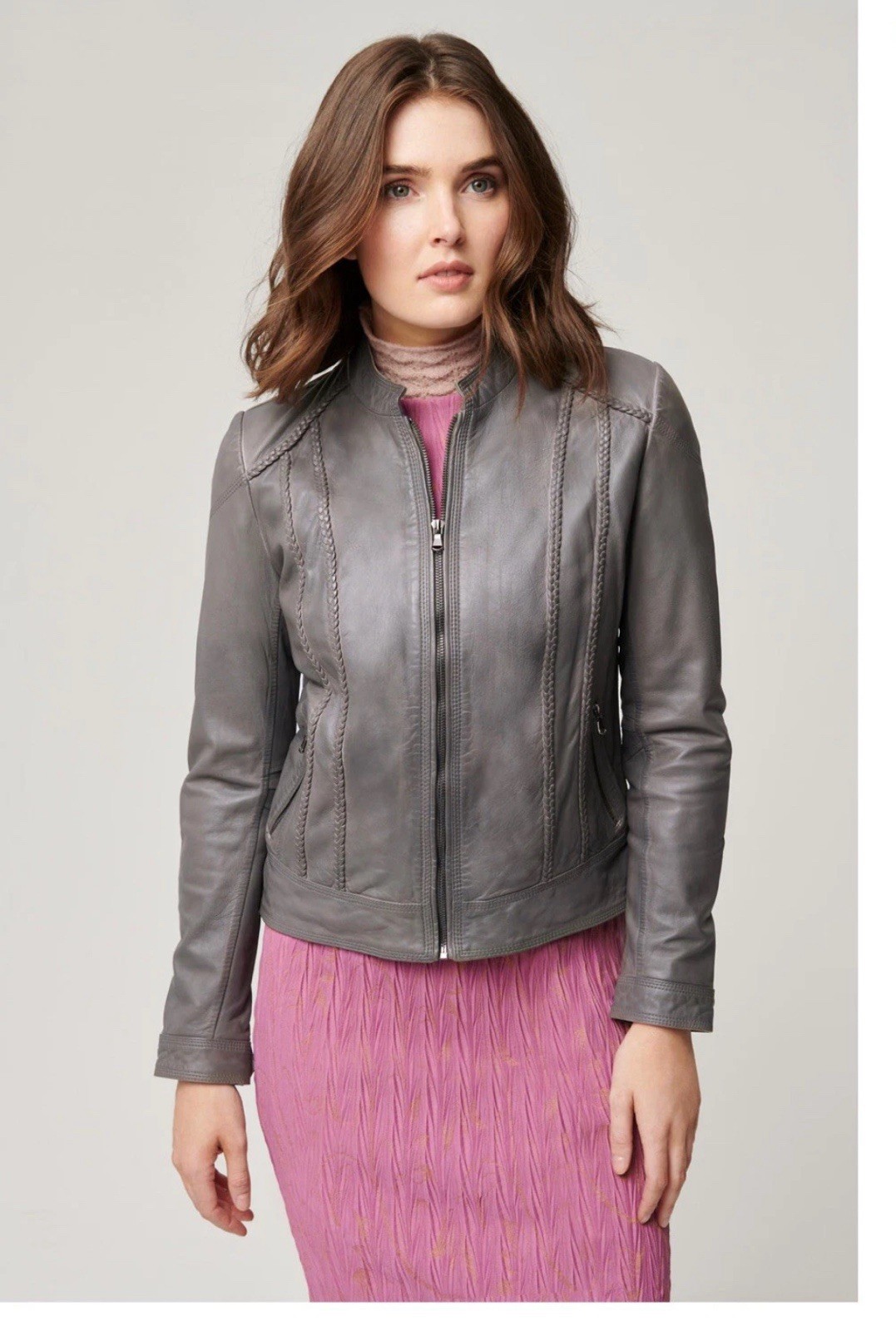 Overland 100% Lamb Leather Jacket Gray Braided Detail Women’s Size L