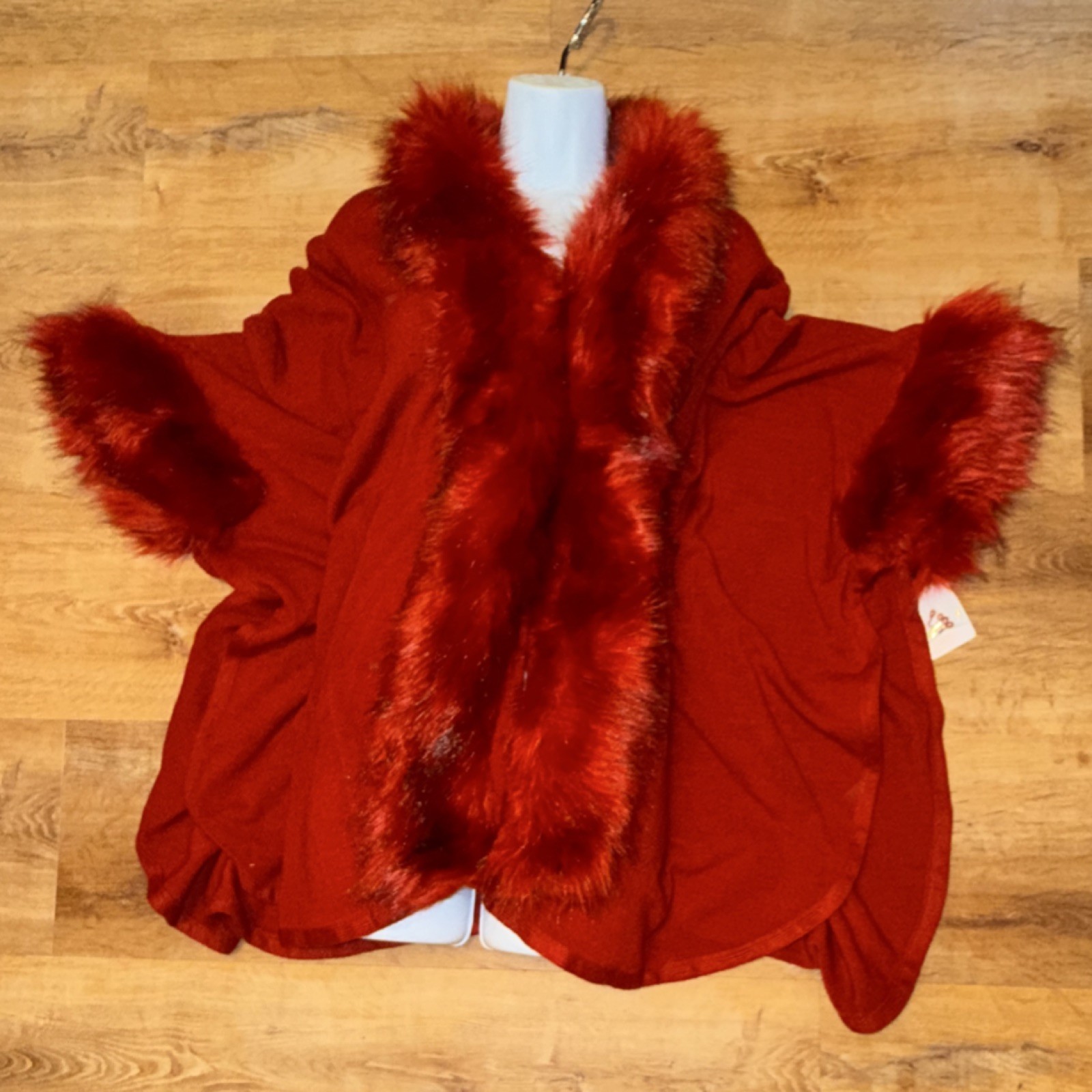 Women’s Red Cape Mid-Length Faux Fur Trim Collared Lined L/XL