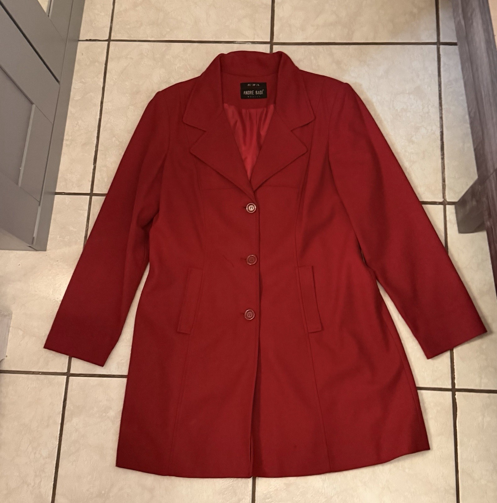 André Badi Women’s Red Mid-Length Overcoat Button Front Lined Pockets