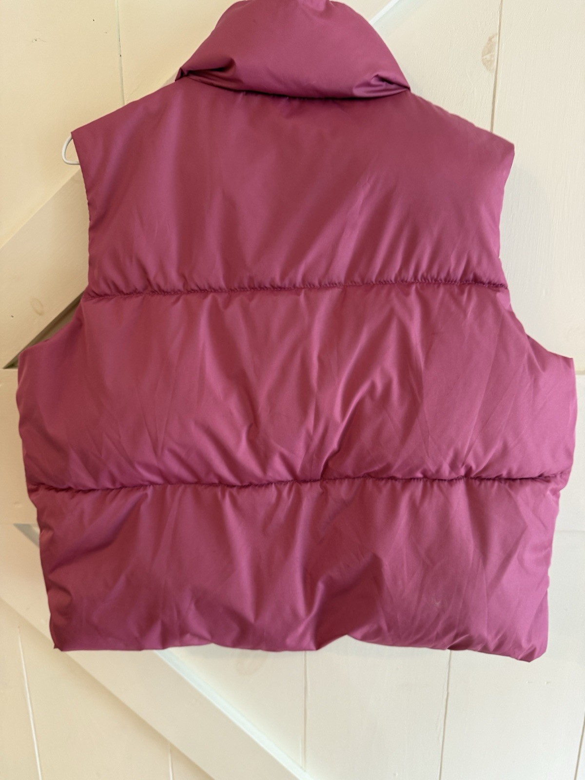 Old Navy Puffer Vest Women’s Small Msuve Berry Pink Zip Snap Sleeveless Jacket