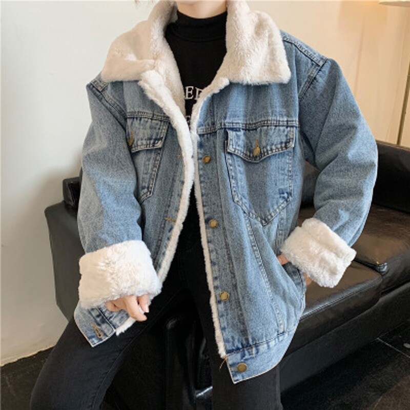 Women’s denim jacket with faux fur lining thermal coat short blue