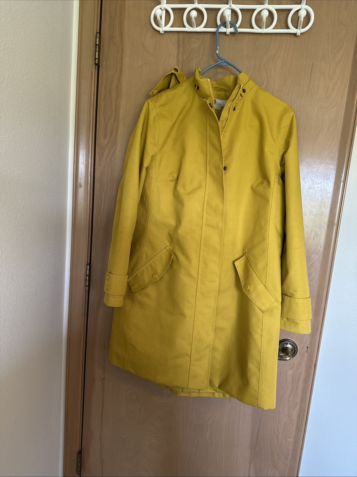 BODEN Yellow Raincoat/Slicker size US 10/UK 14R Womens Full Zip Removable Hood