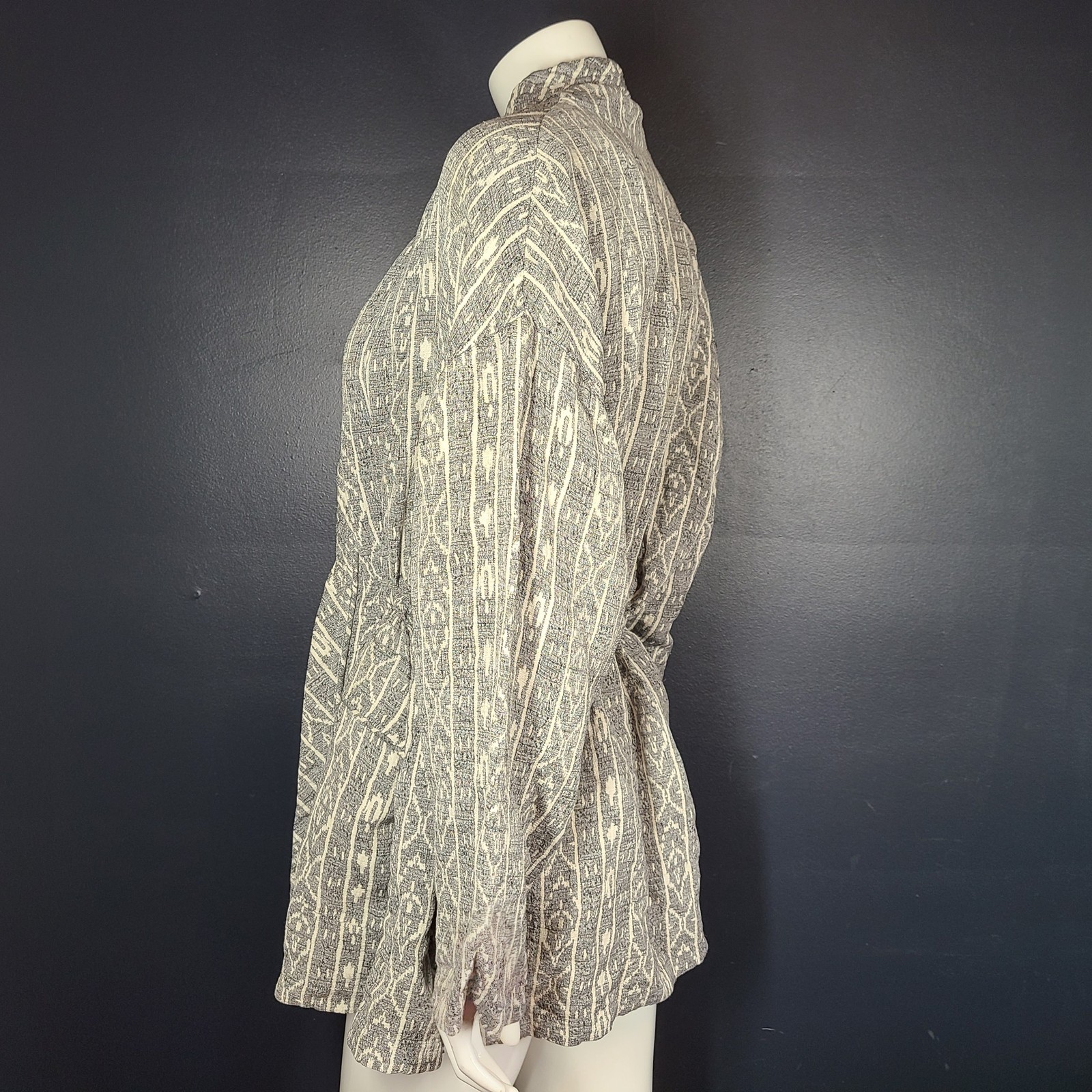 IRO Women’s Ikat Weave Wrap Peplum Blazer Jacket Ecru Gray Sz 4