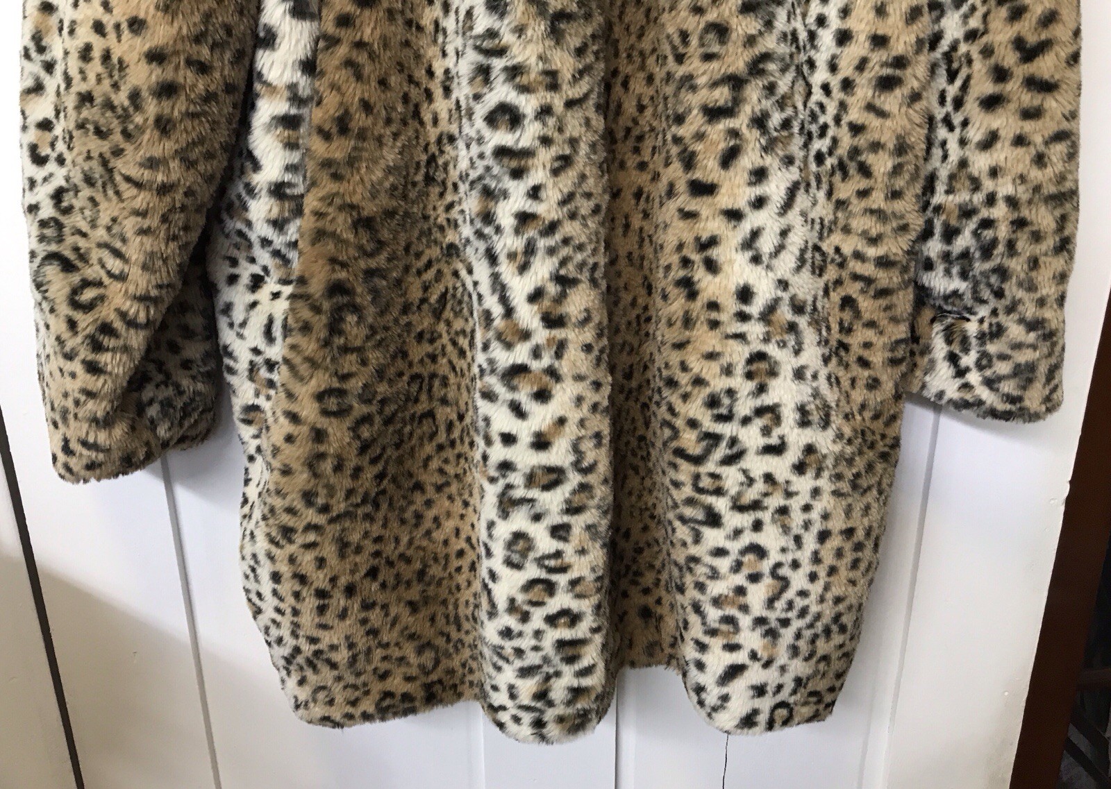 Popsugar Faux Leopard Fur Woman’s Jacket. XXL
