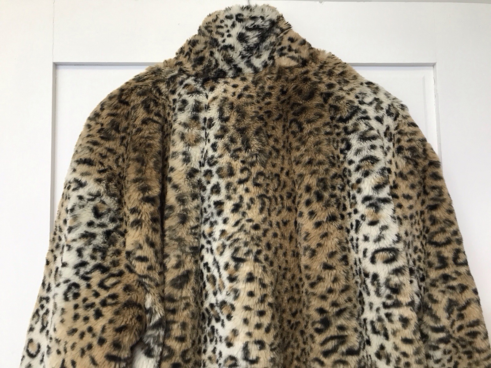 Popsugar Faux Leopard Fur Woman’s Jacket. XXL