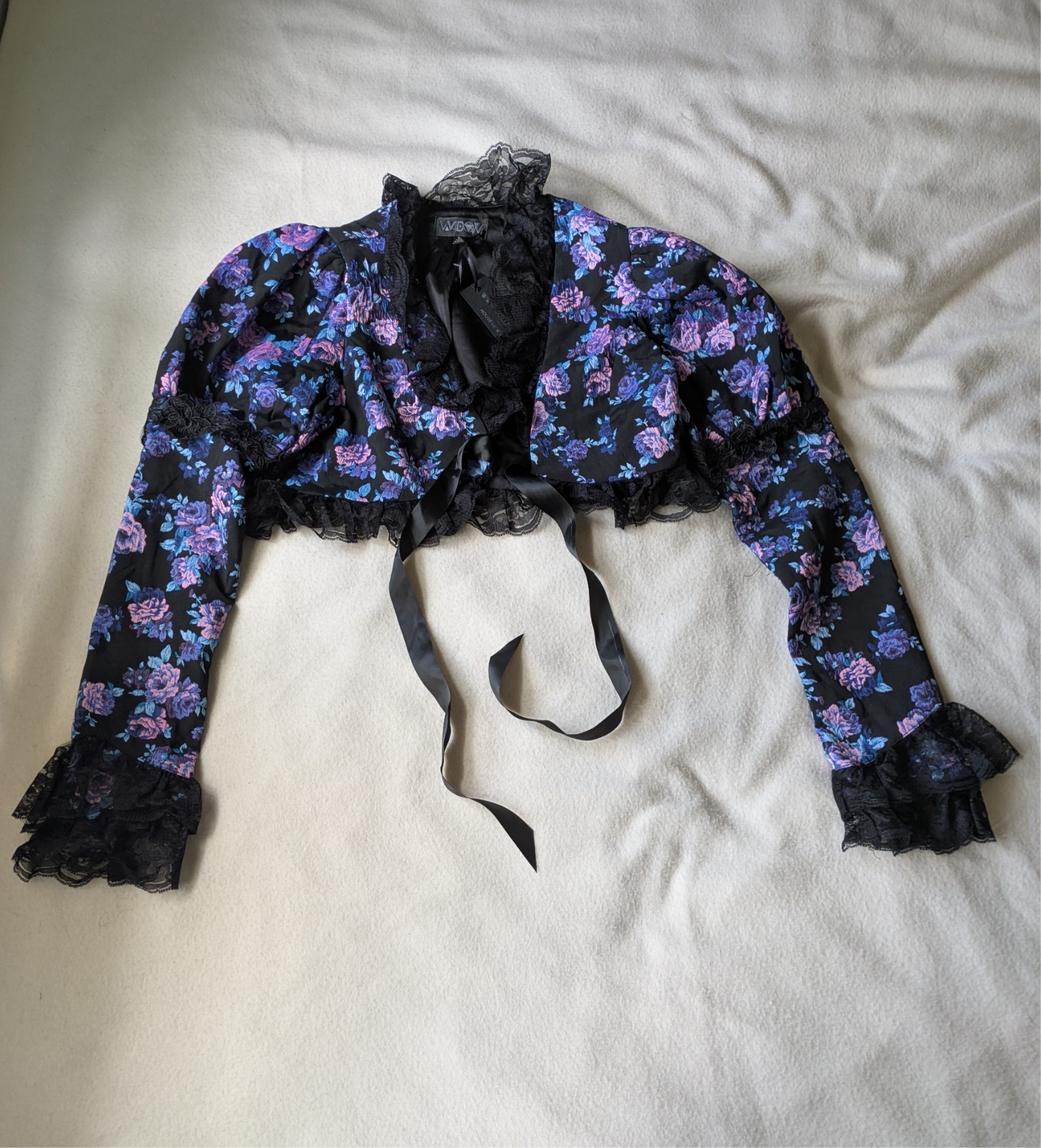 Dolls Kill Widow Frozen Over Jacket Cropped Blazer Bolero Alt Style Size L Lace