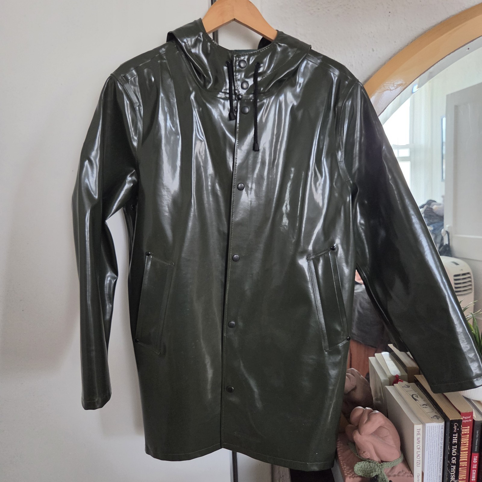 Stutterheim Stockholm Opal Unisex Small Glossy Dark Green Shiny Waterproof Coat
