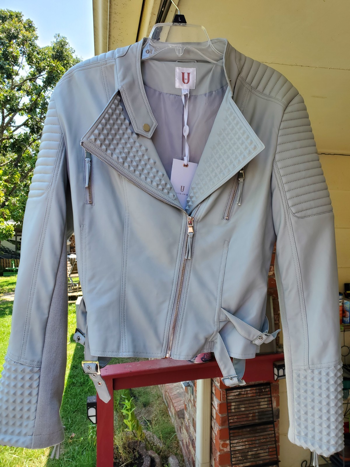 Forever Unique Gigi Gray Women’s Biker Jacket Zip Quilted Buckle Collared US 10