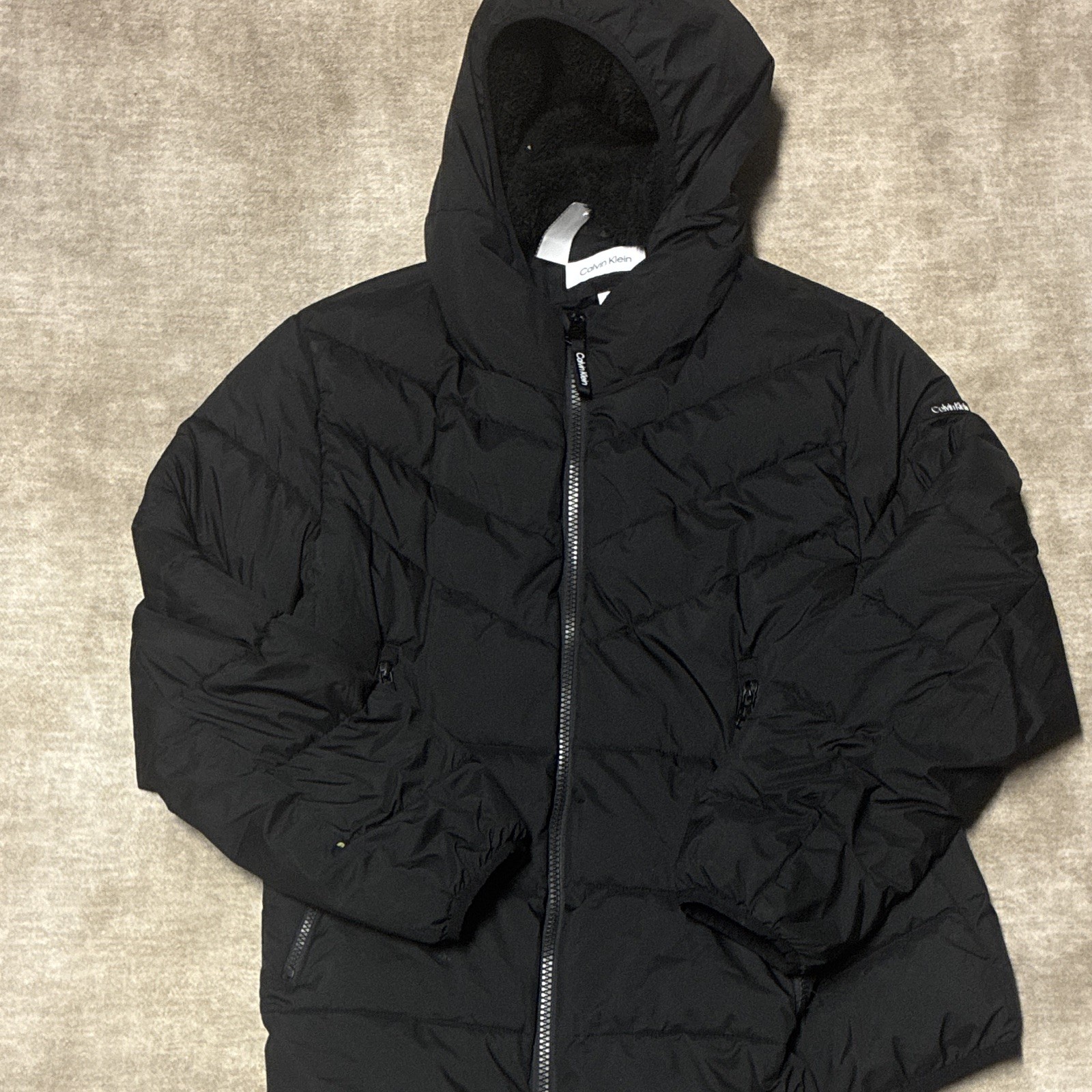 Calvin Klein Men’s Black Hooded Puffer Jacket Lined Zip Quilted Sorona L