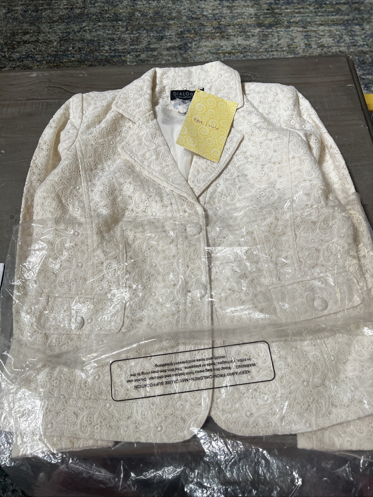 Dialogue Fully Lined Embroidered Lace Jacket Size Medium