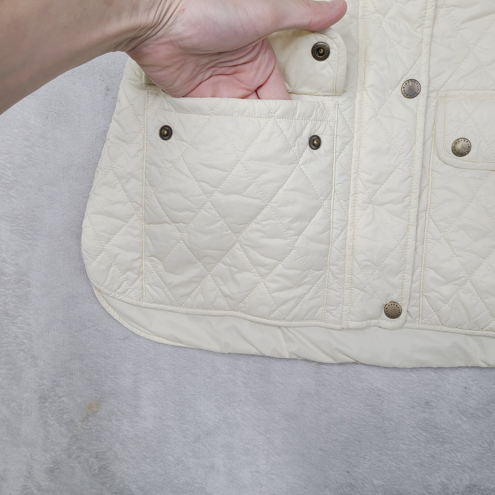 Barbour Ivory Quilted Otterburn Gilet Button Up Zip Vest -Size US 10 UK 14