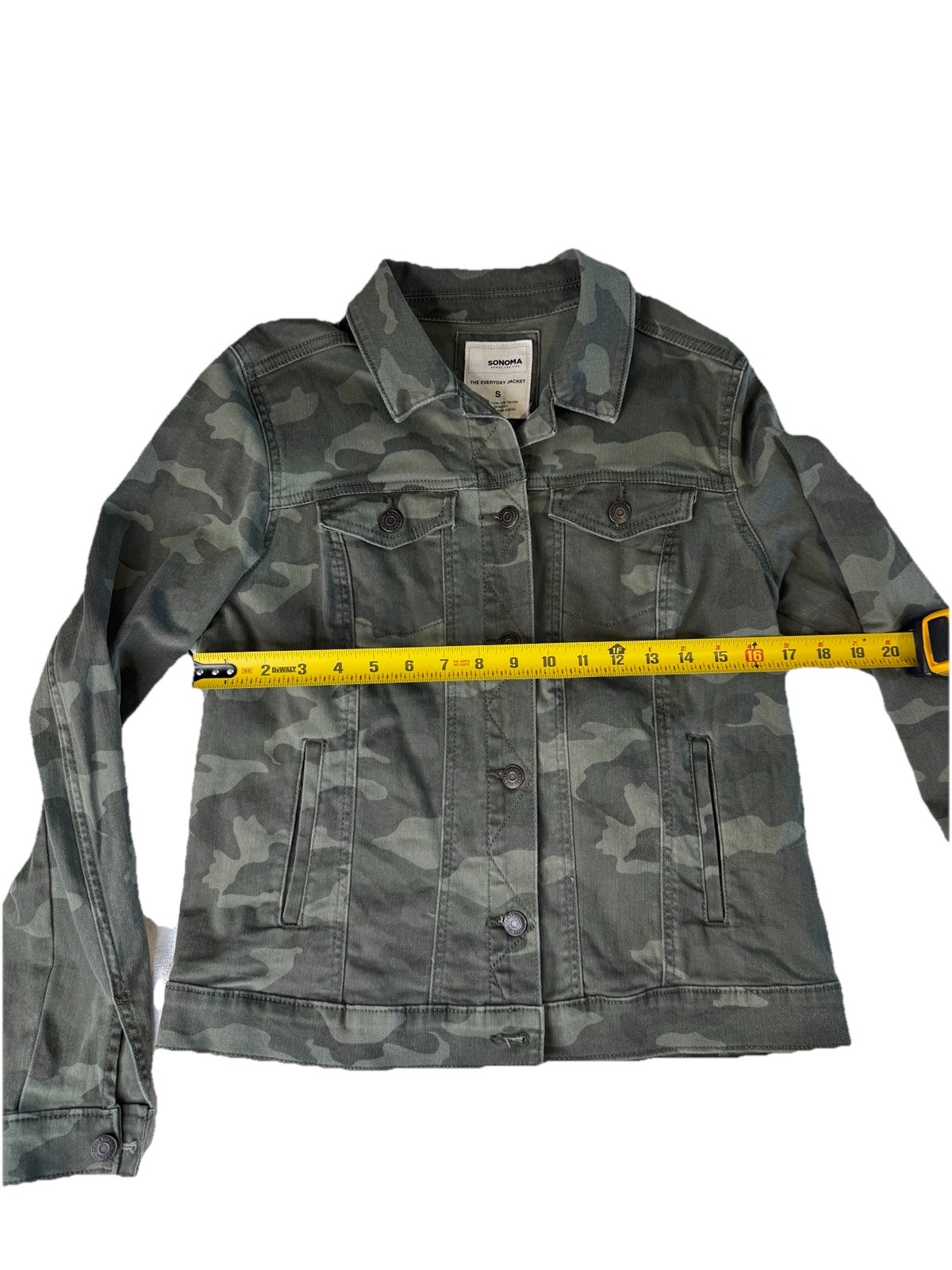 Sonoma The Everyday Jacket Camouflage Button Collared Pockets Women’s Small
