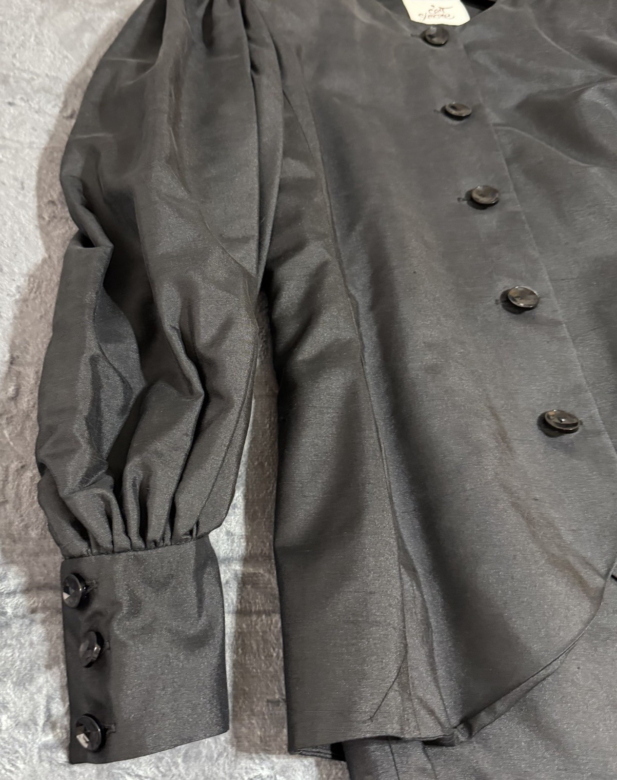 Cest Simone VTG 100% Silk Blouse Black Puff Sleeve Button Up Womens NWT Elegant