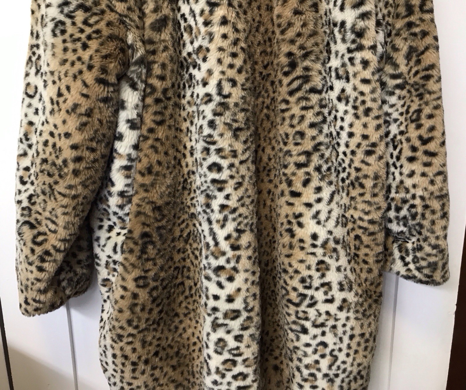 Popsugar Faux Leopard Fur Woman’s Jacket. XXL